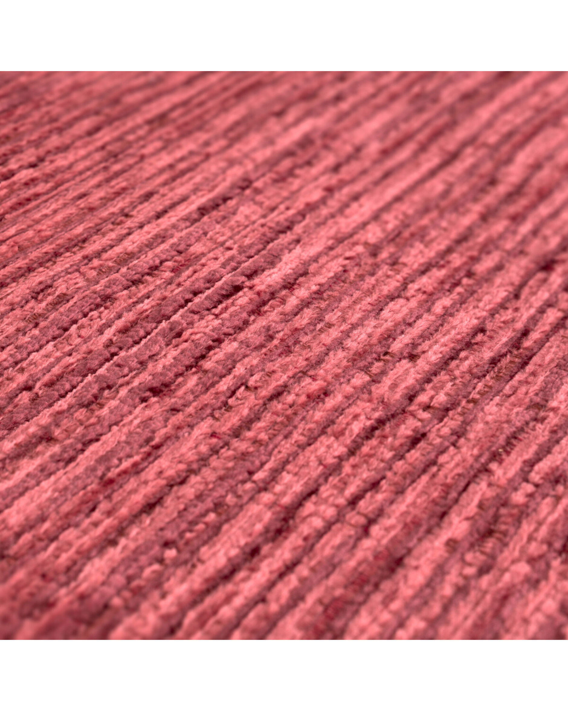 Helmsley bank terren burgundy red