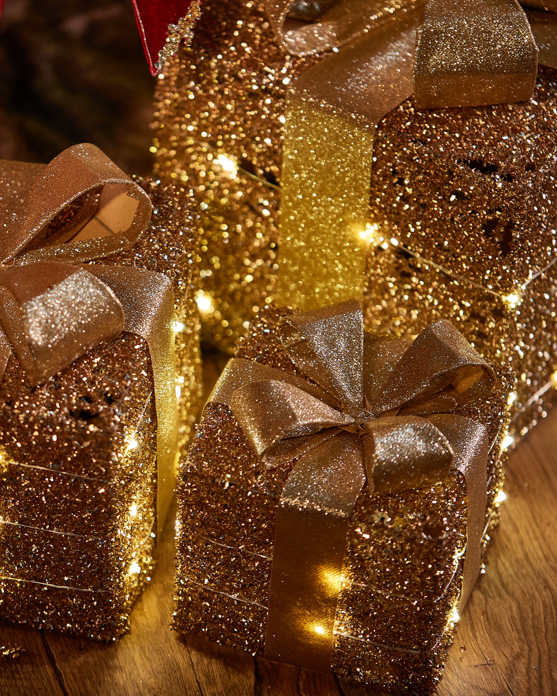 Trevor Paket LED Weihnachtsdekoration Champagner