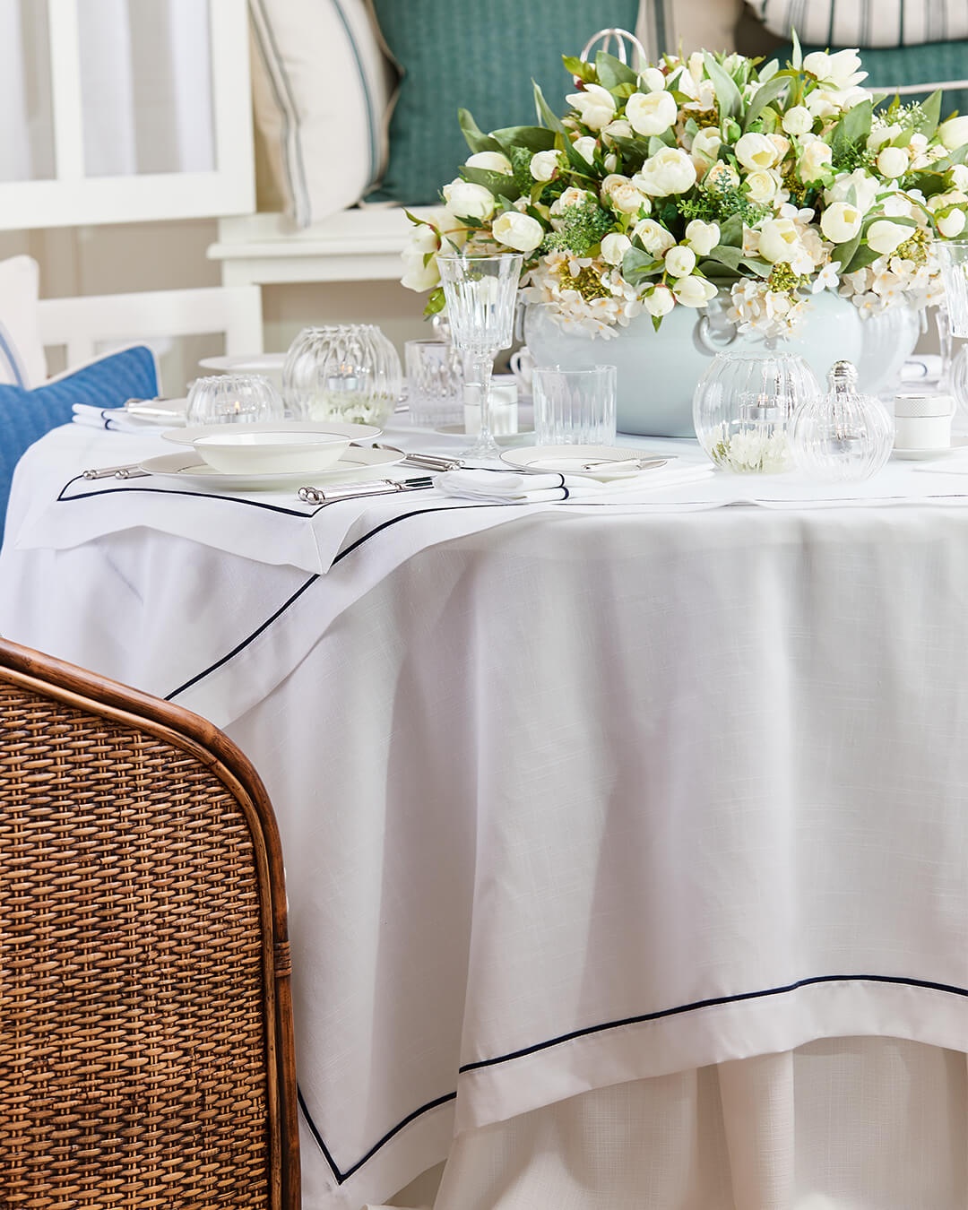 Frühlings-tischdekoration