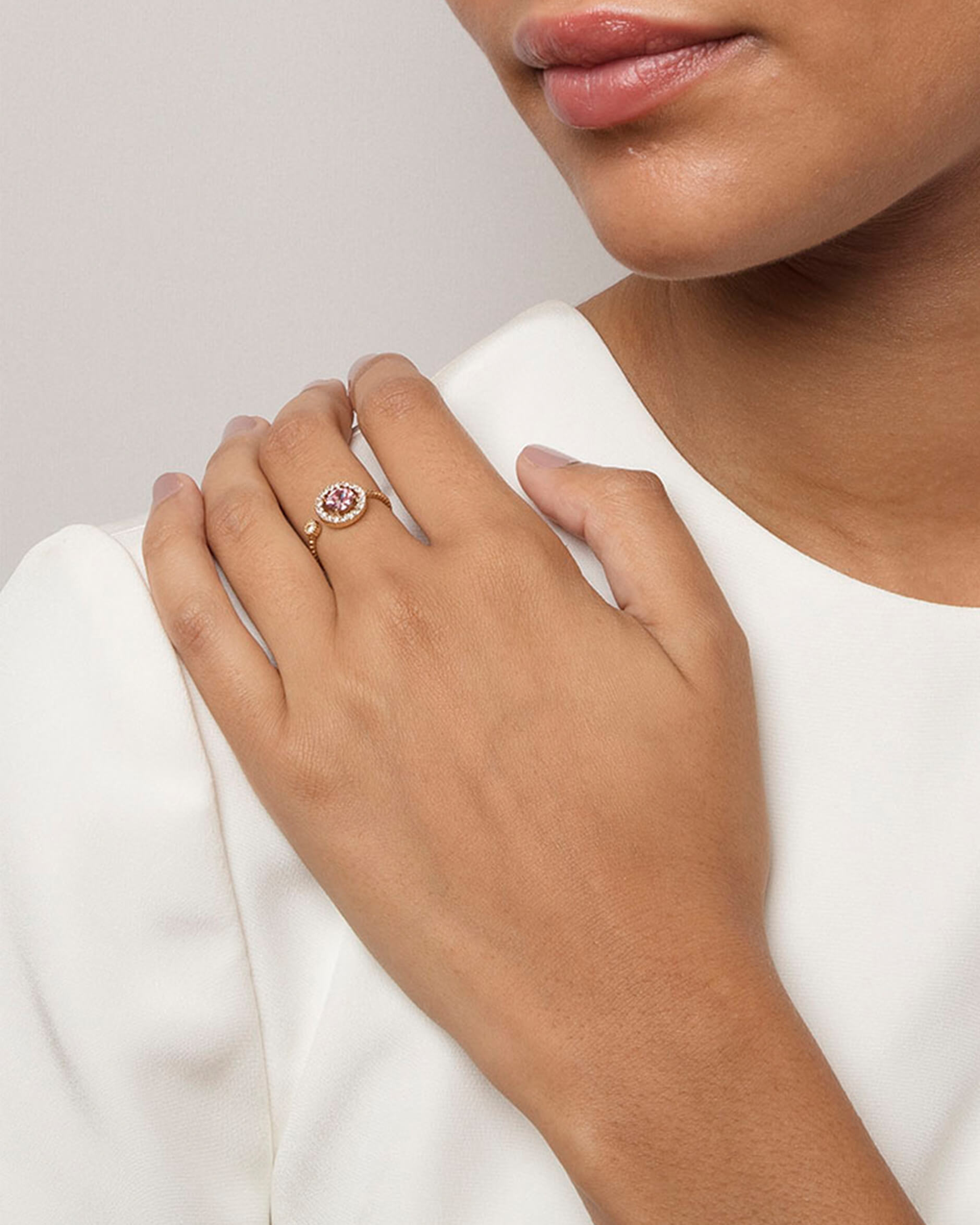 Miranda Ring Light Rose