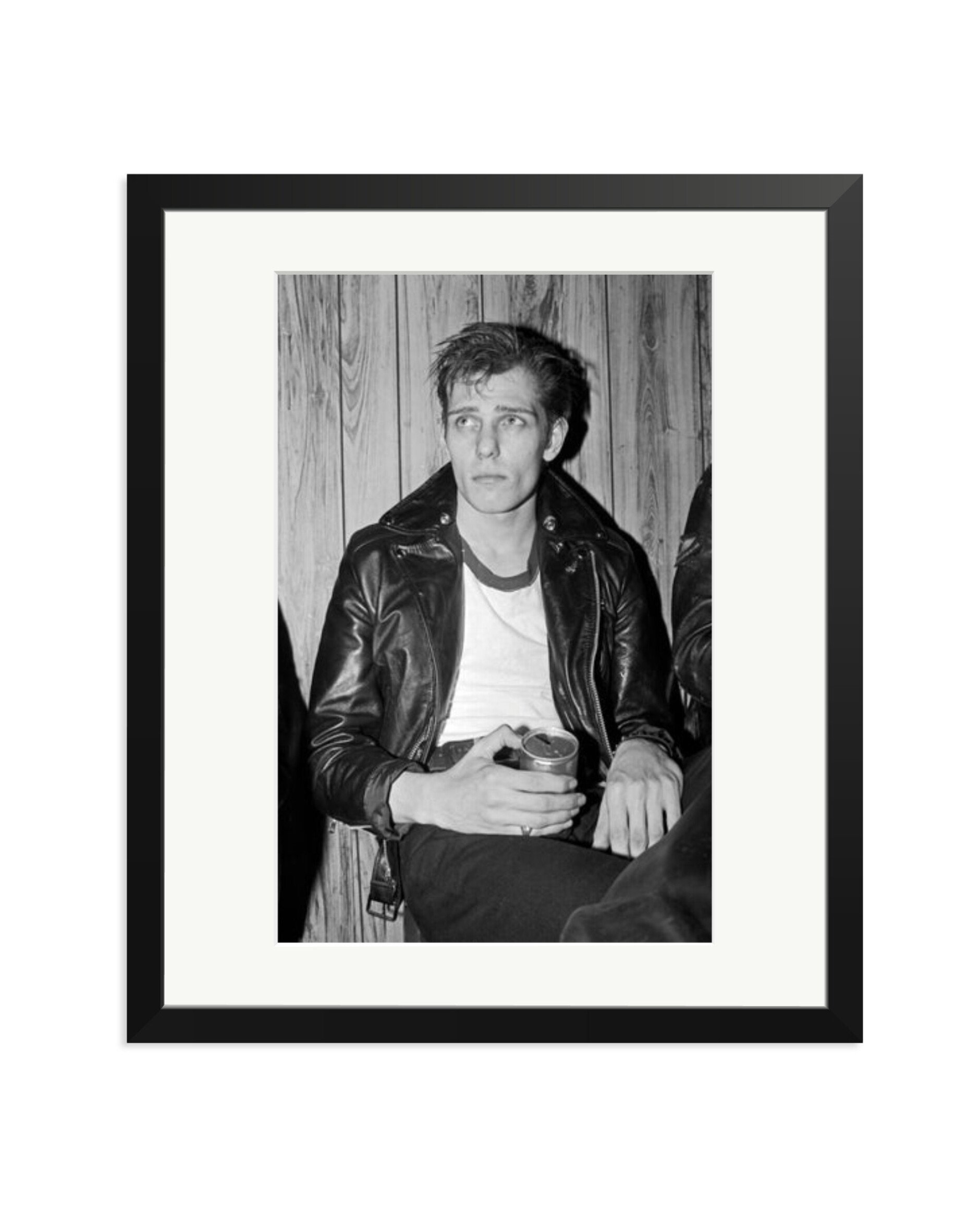 Paul Simonon of the Clash 1979 Black / Large