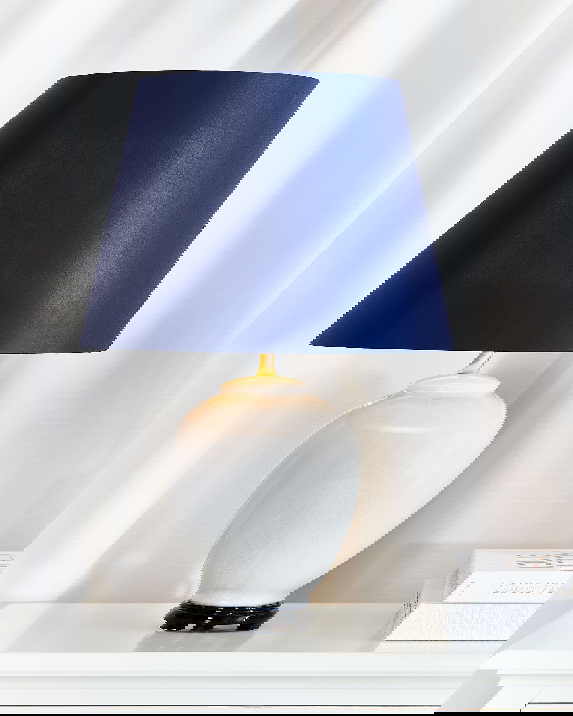 Avellino bordslampa beige