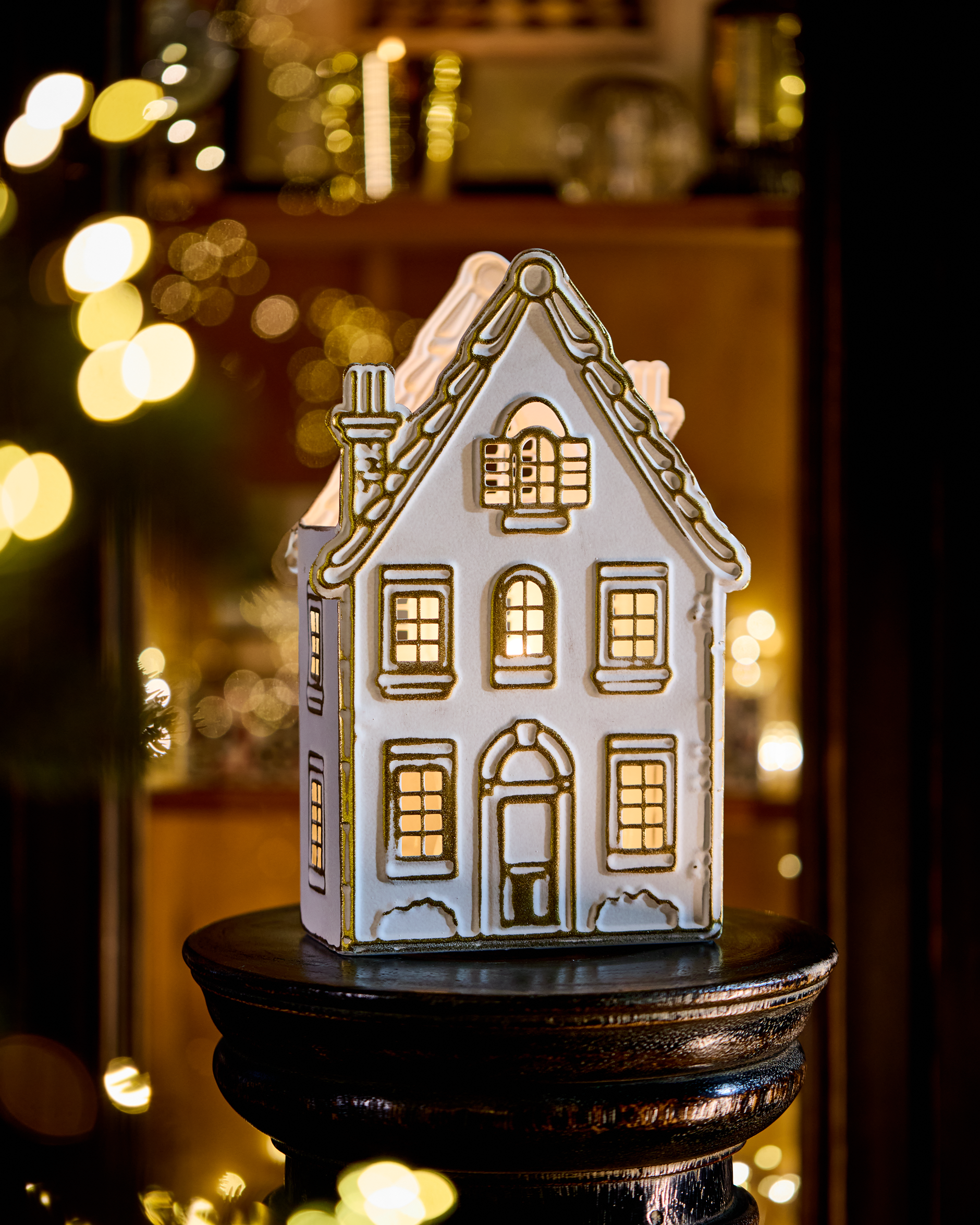 Colmar white candle lantern