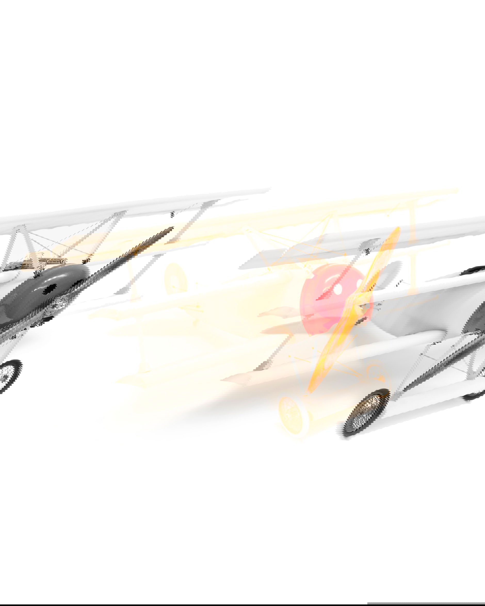 Triplane modellflygplan transparent