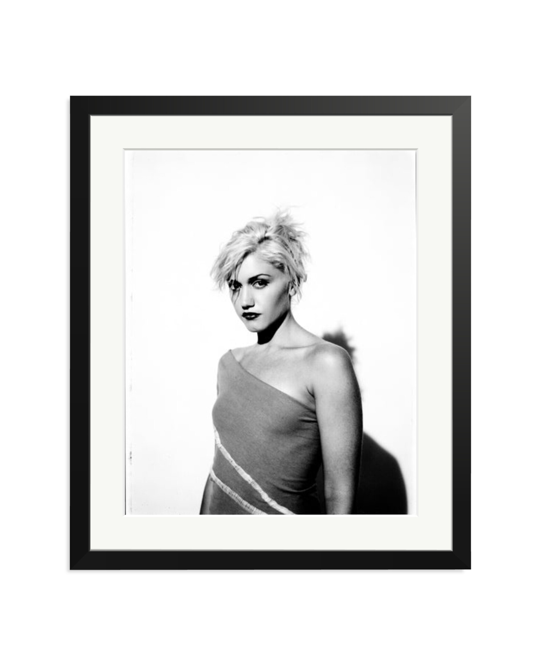 Gwen Stefani, 1999 Black / Large