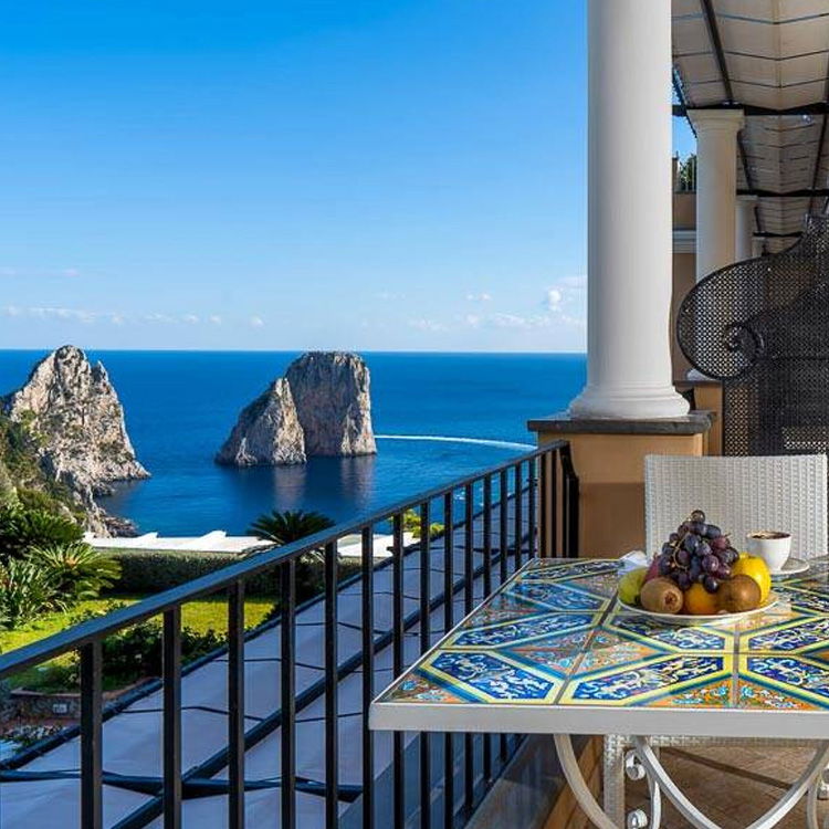 Capri | Travel Guide