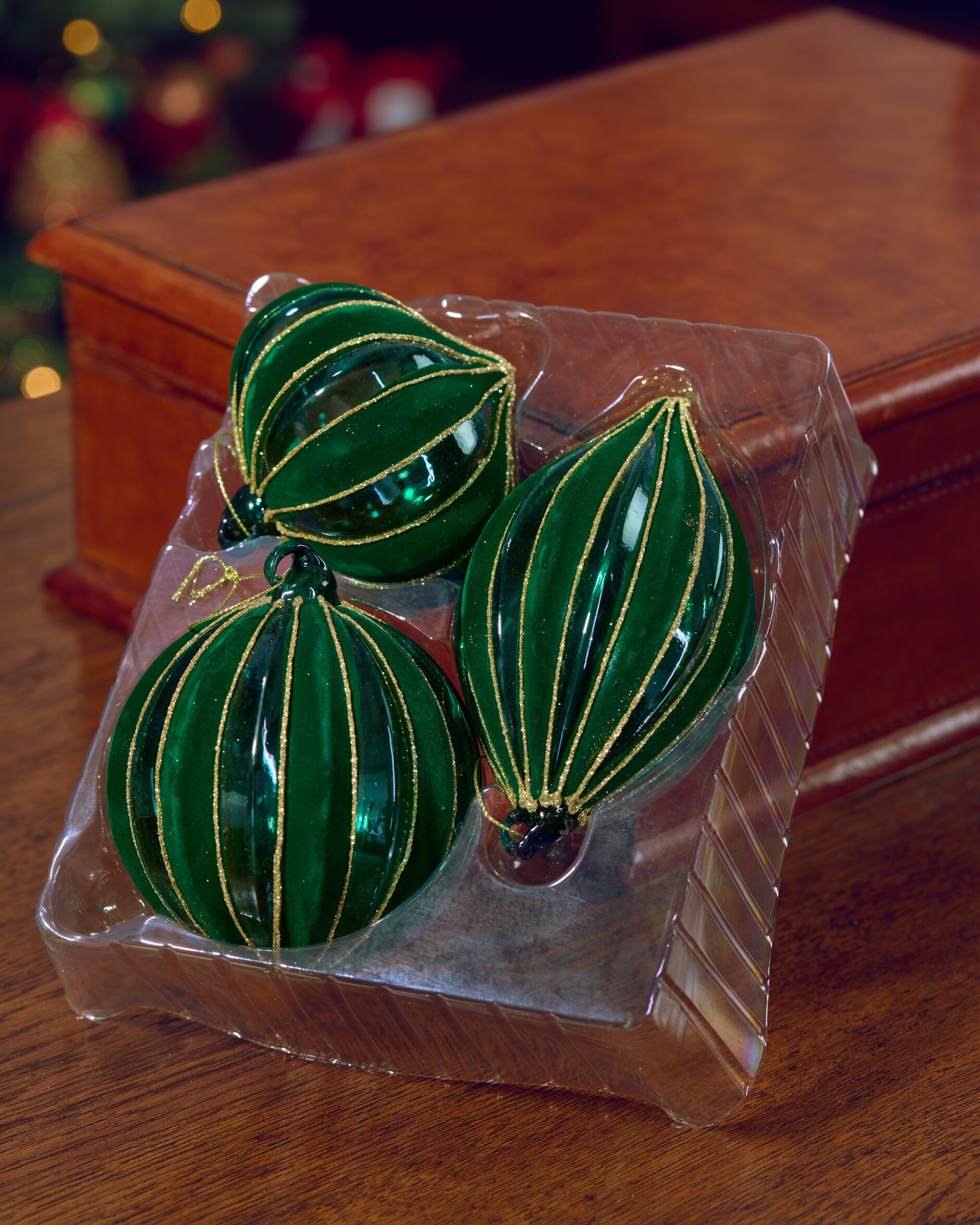 Myrtle Green Christmas Baubles 3-Pack
