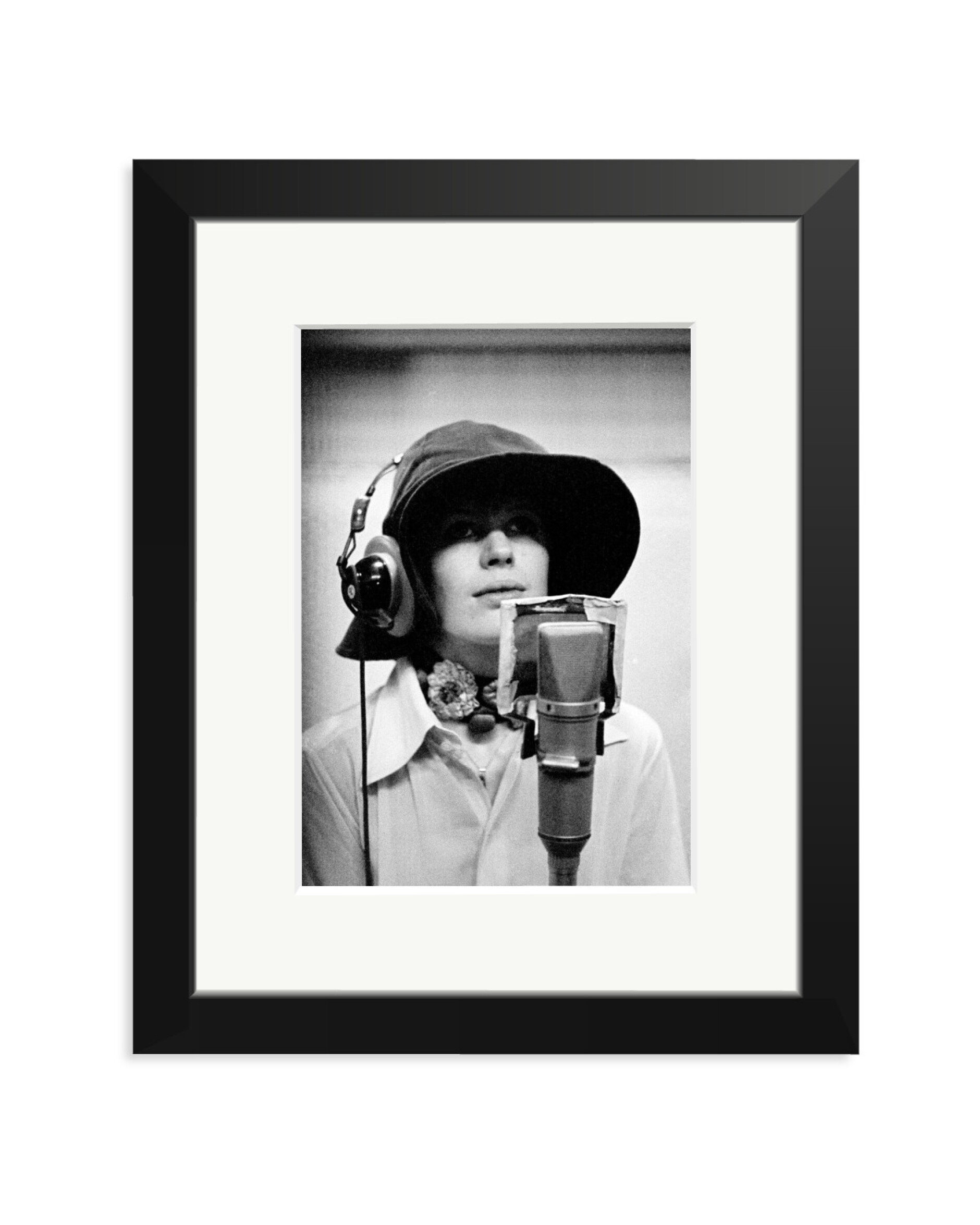 Marianne Faithfull in the Olympic Studio Black / Small