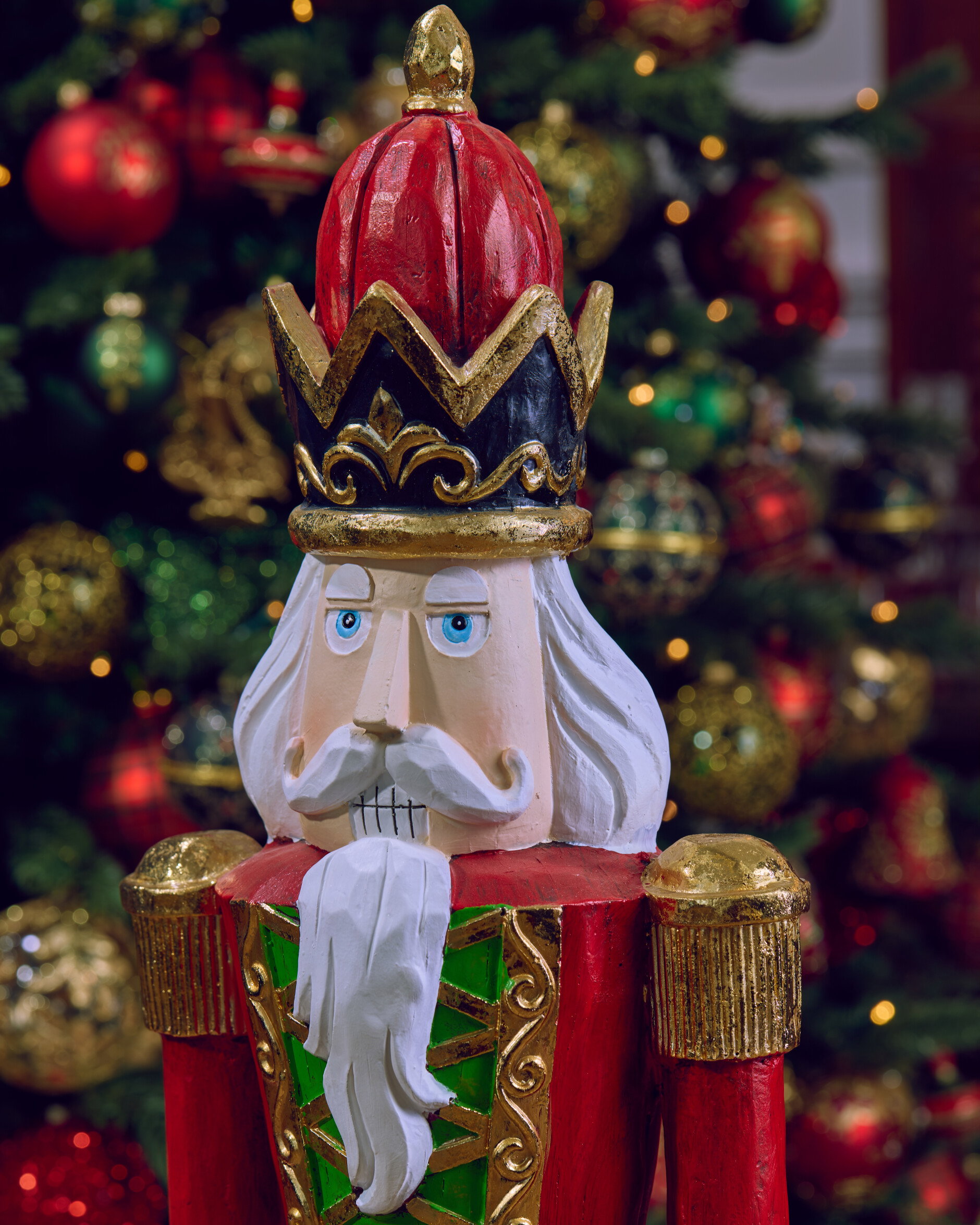 Graham Nutcracker Decoration 102 cm