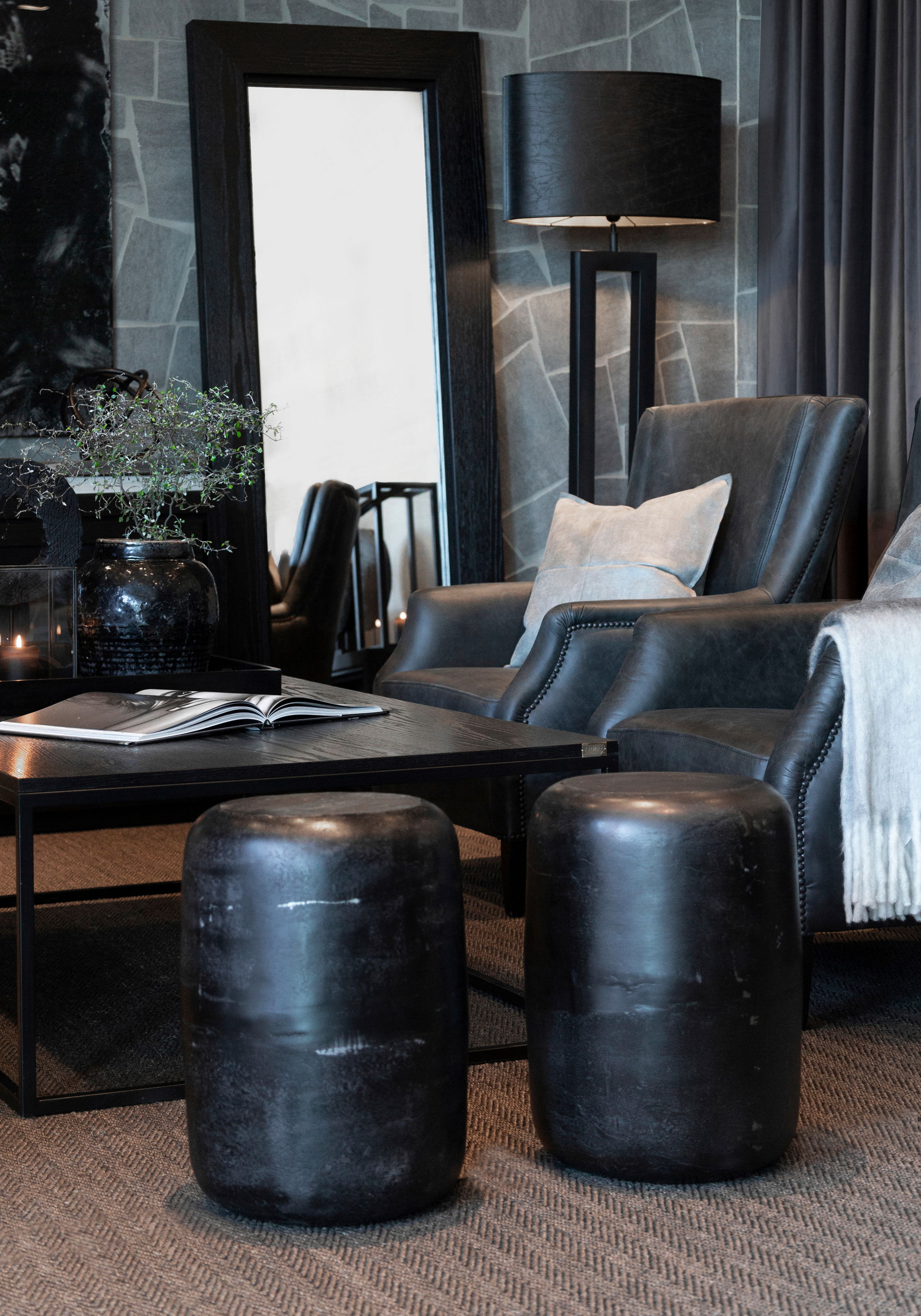 Hunter Mirror Black OUTLET