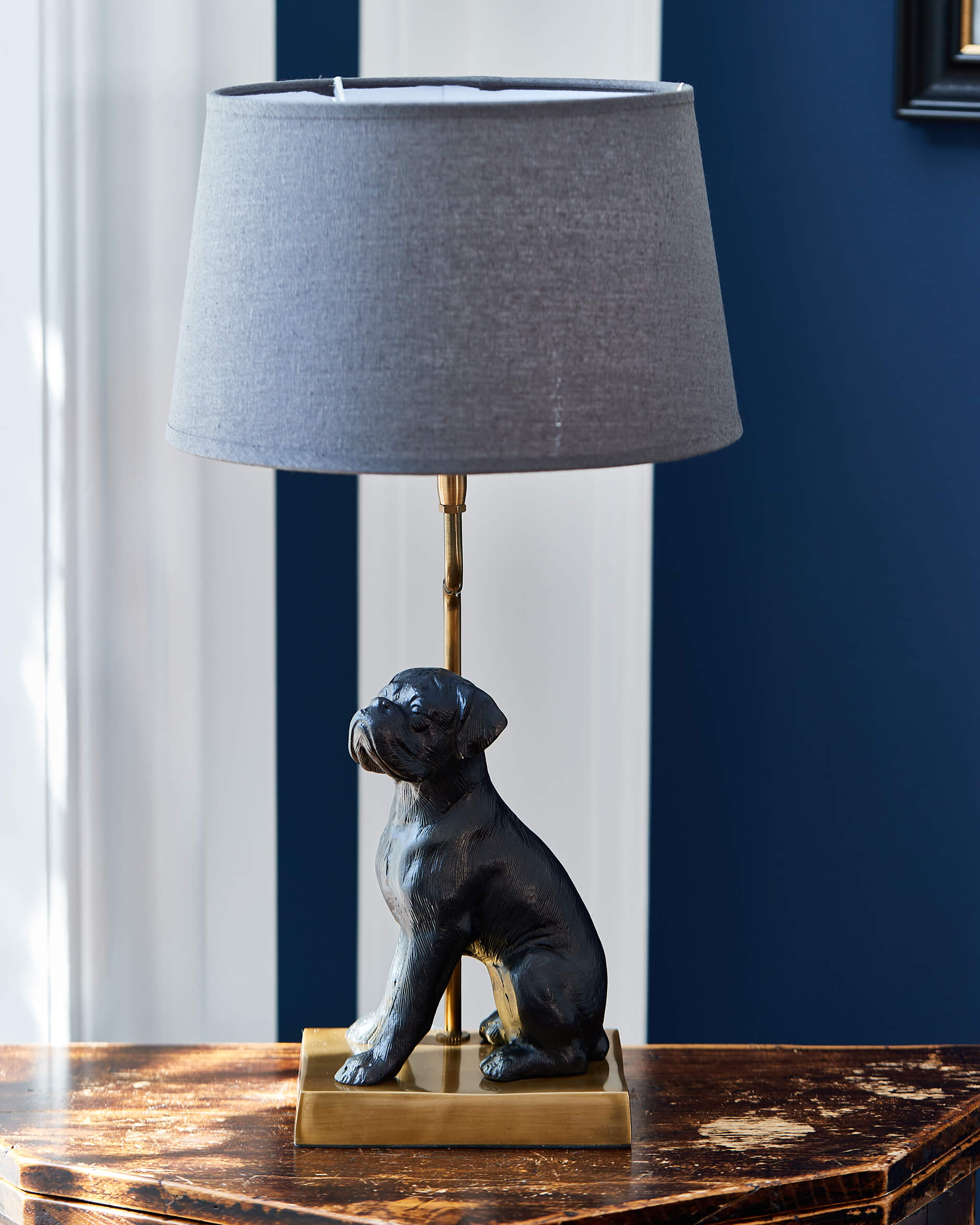 Hund bordslampa svart/guld