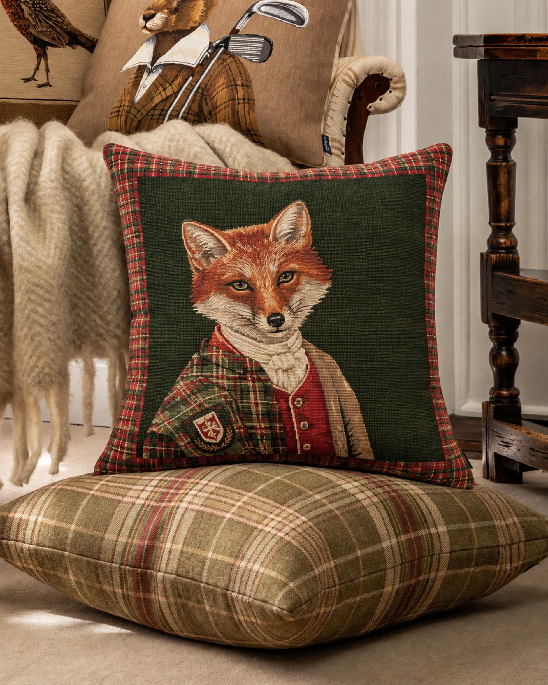 Huntingdon cushion