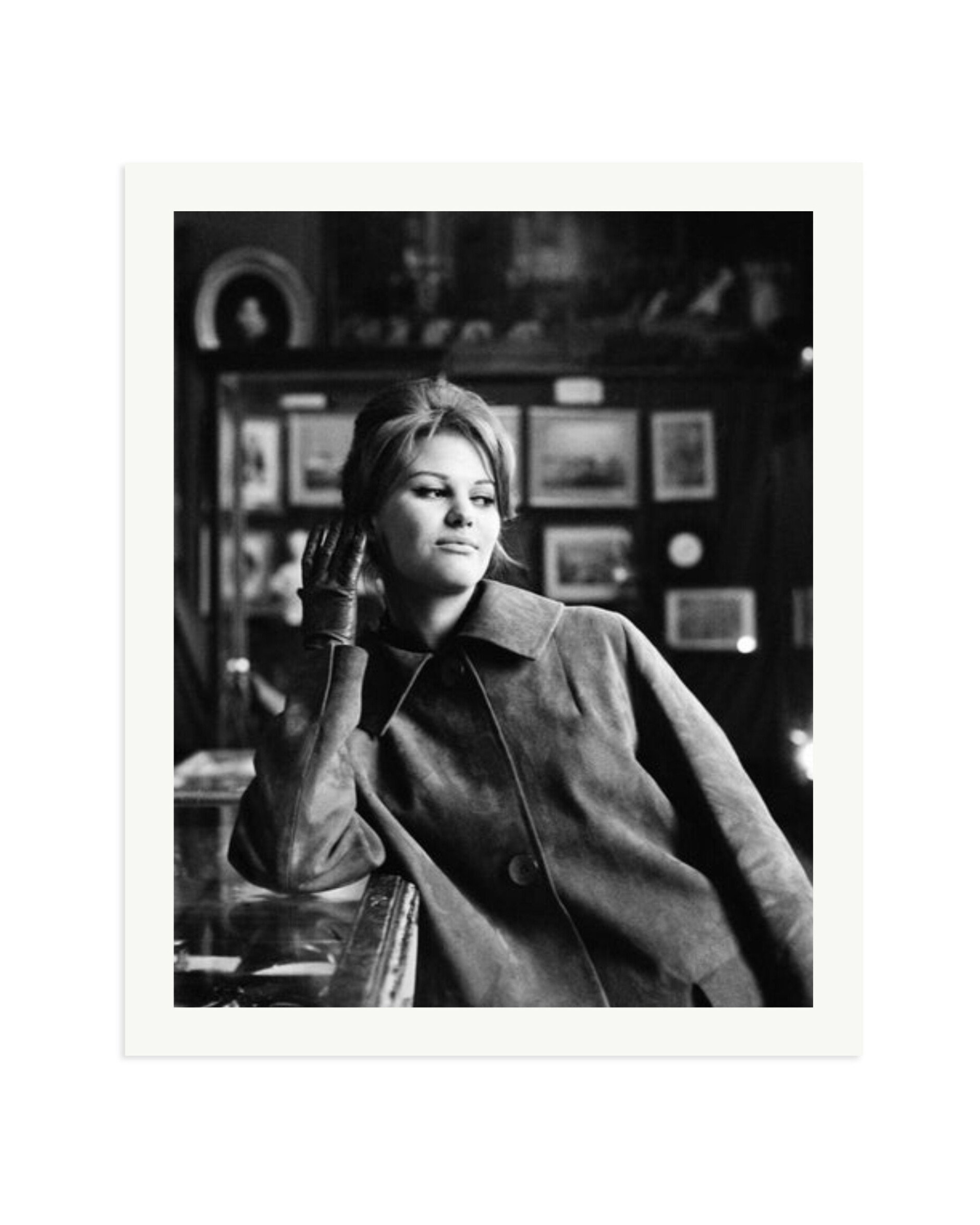 Claudia Cardinale Cafe Time Print Only / XXL