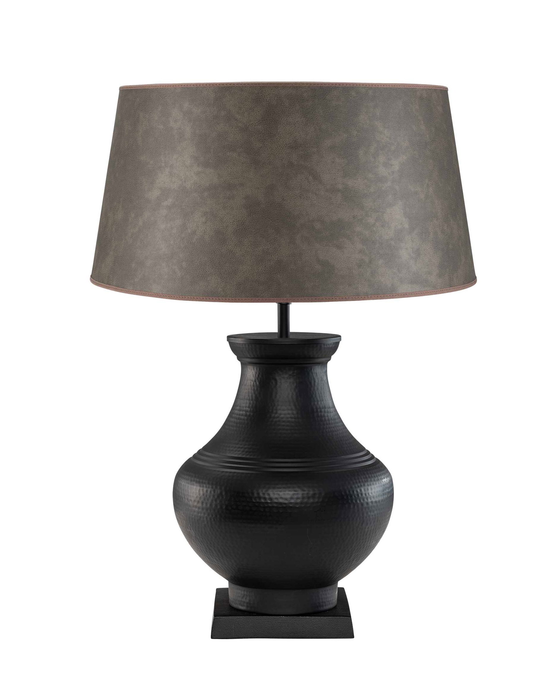 Bergamo bordslampa svart