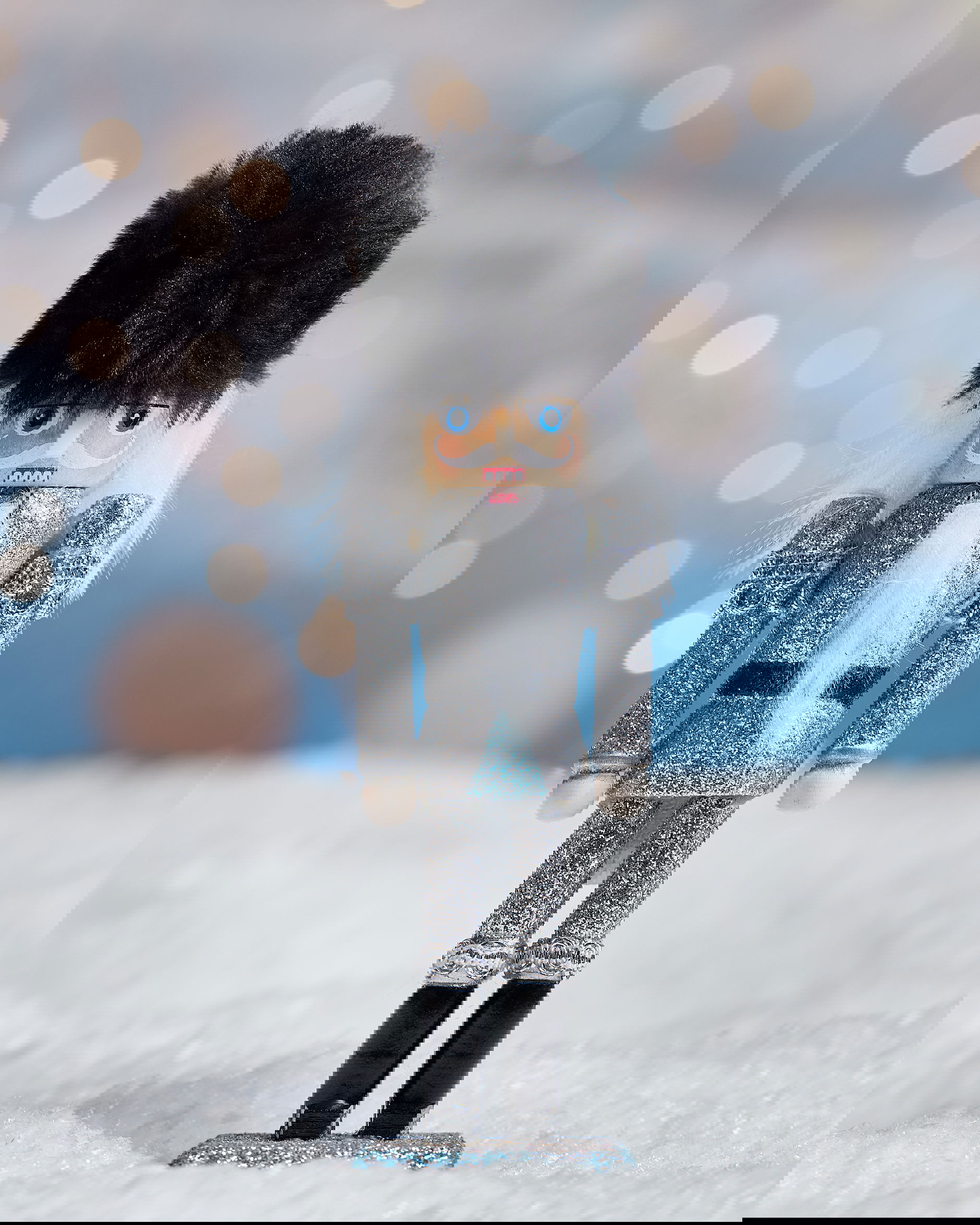 Buddy nötknäppare julgransdekoration silver