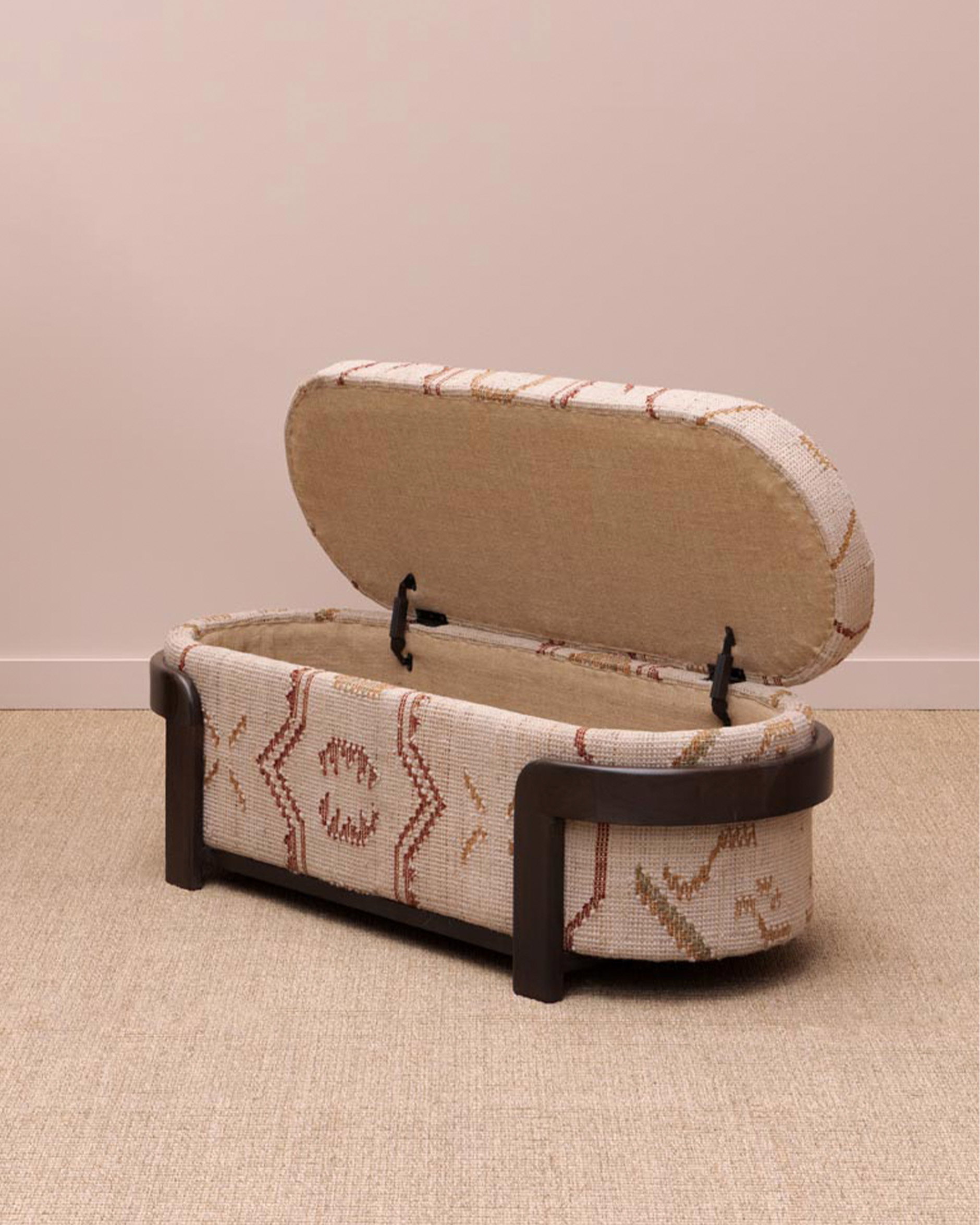 Sienna kilim storage bench