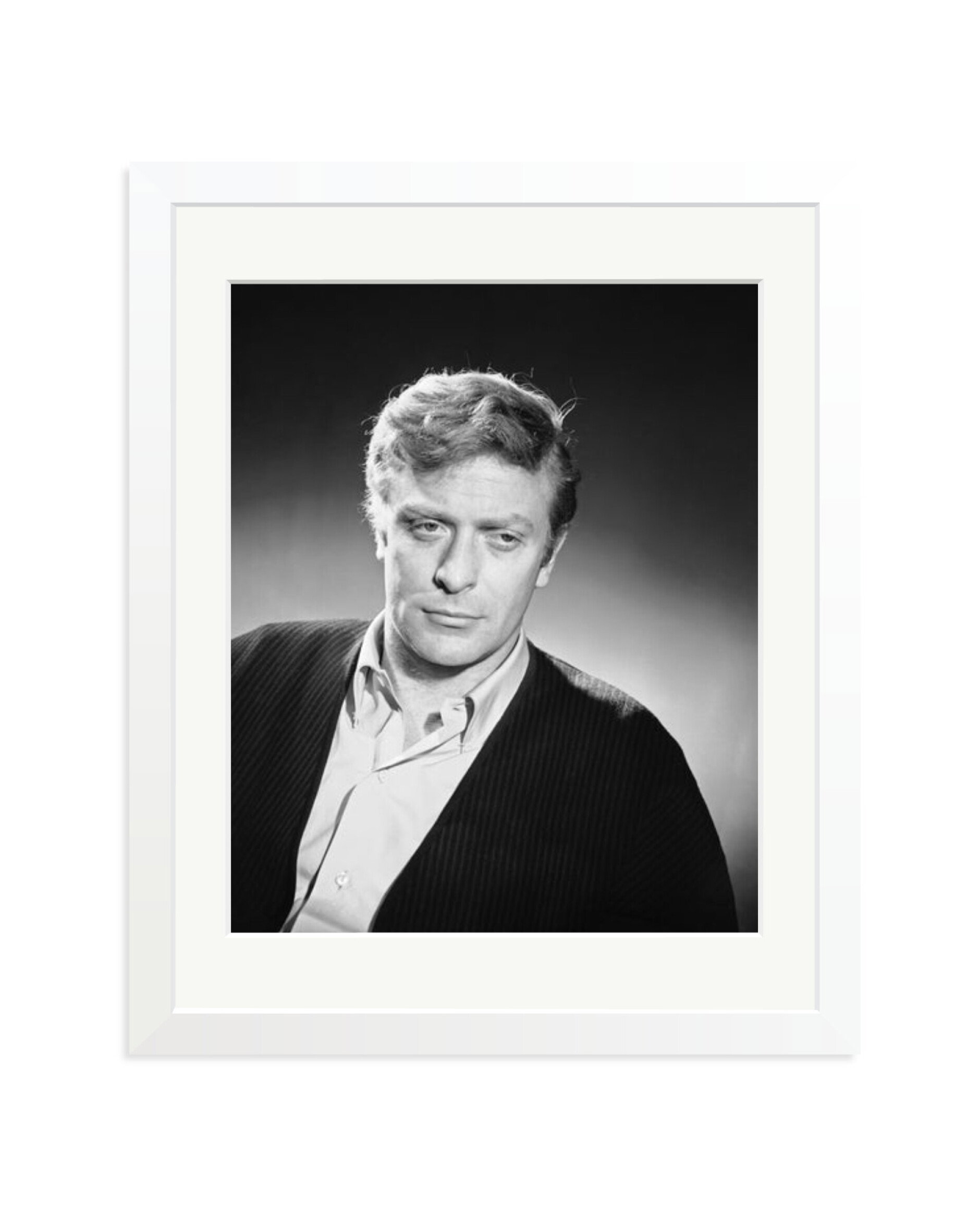 Michael Caine, 1964 White / Medium