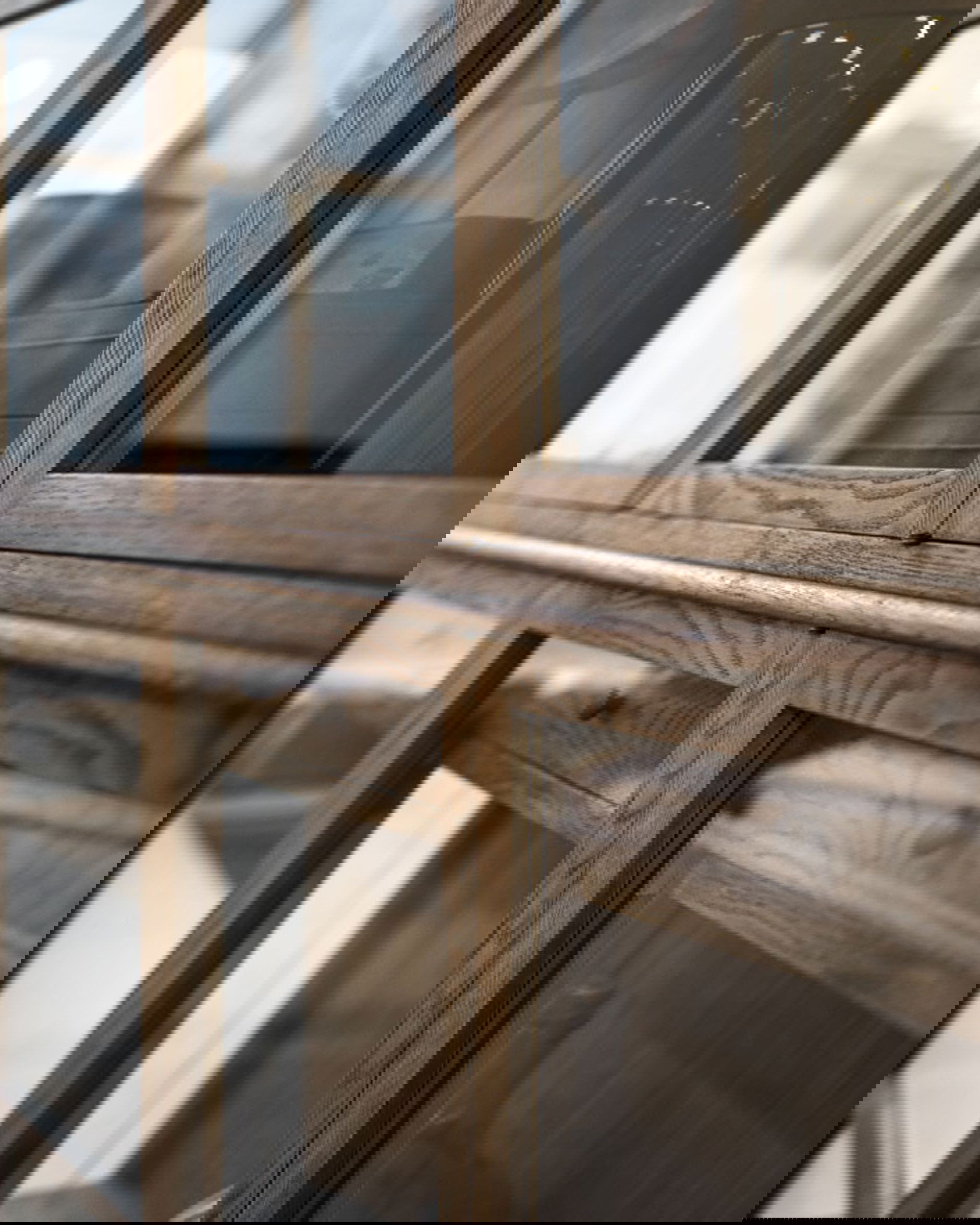 Denver vitrinskåp brun