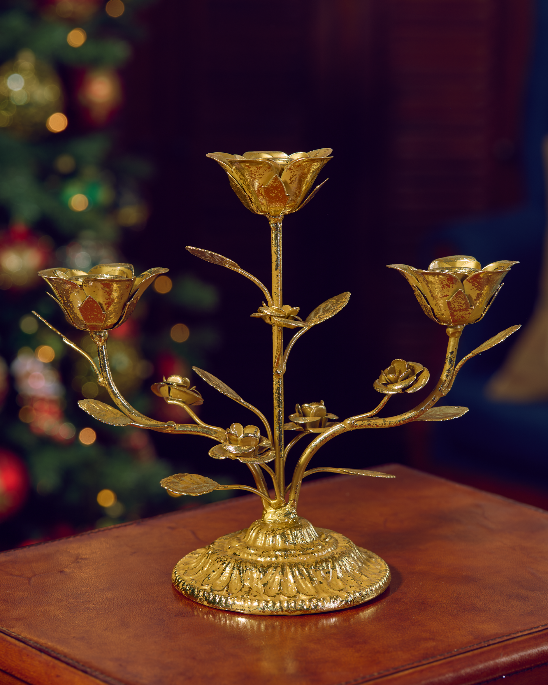 Rosemary ljusstake tre armar guld