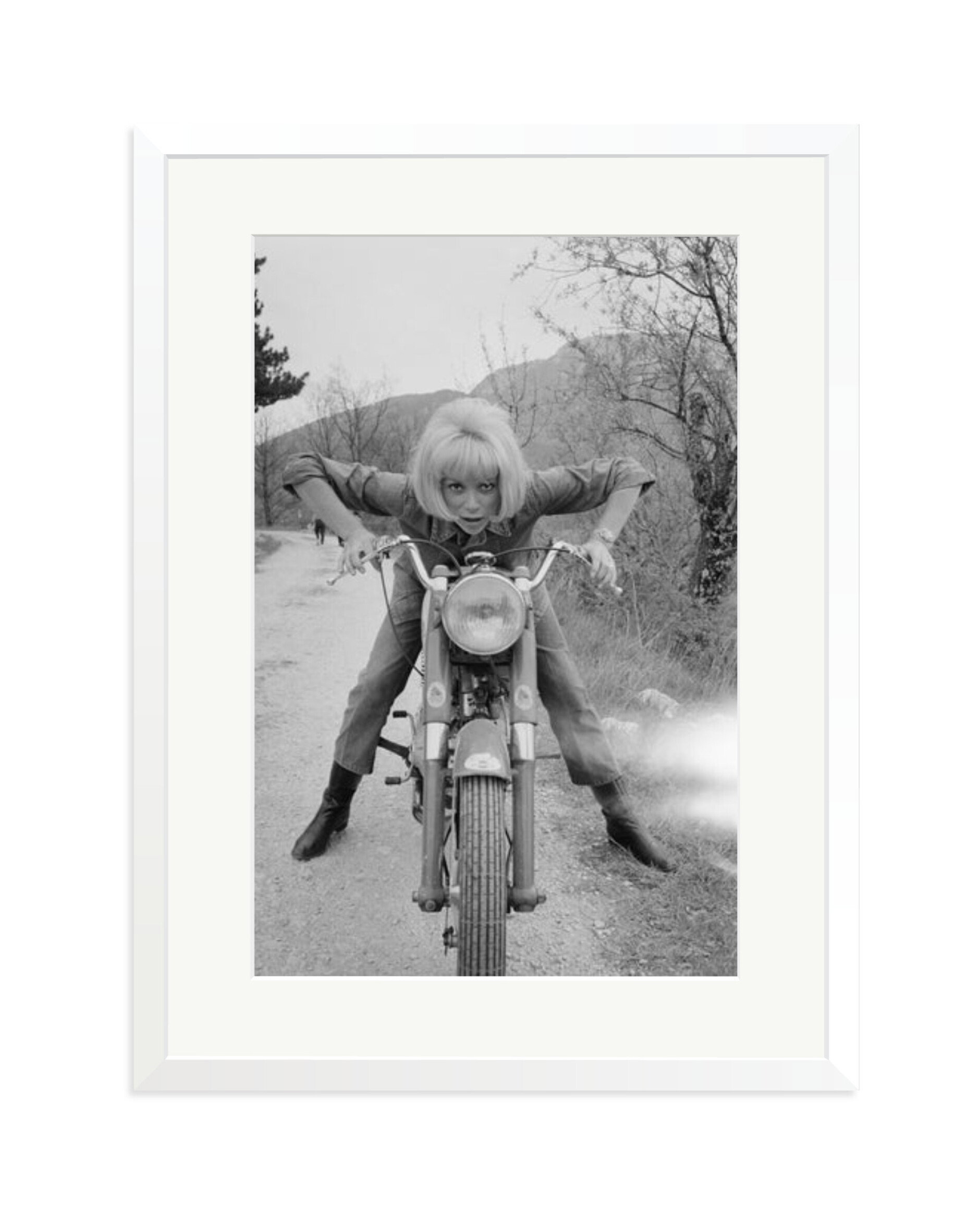Mireille Darc White / XL