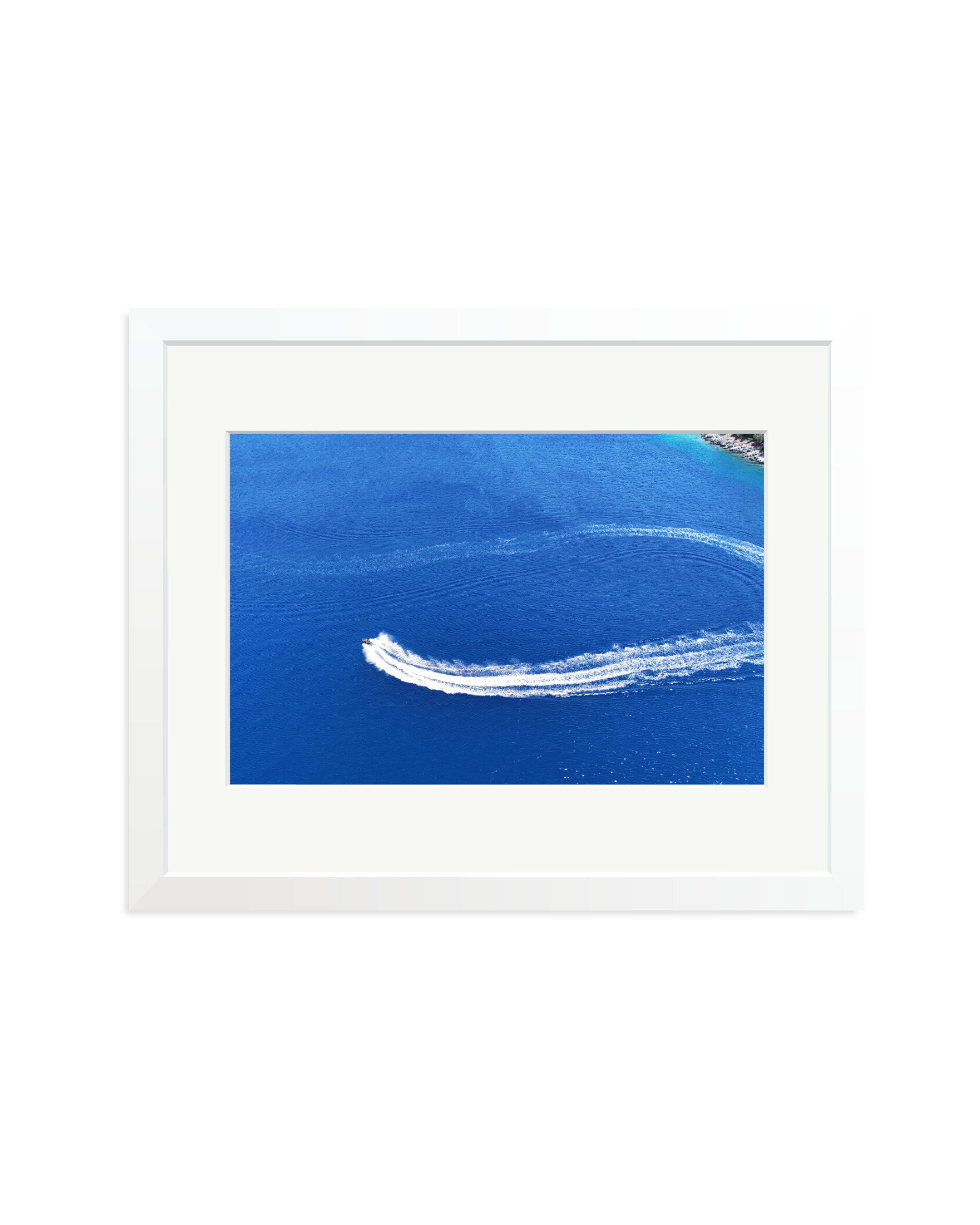 Jet Skiing in Greece White / Medium