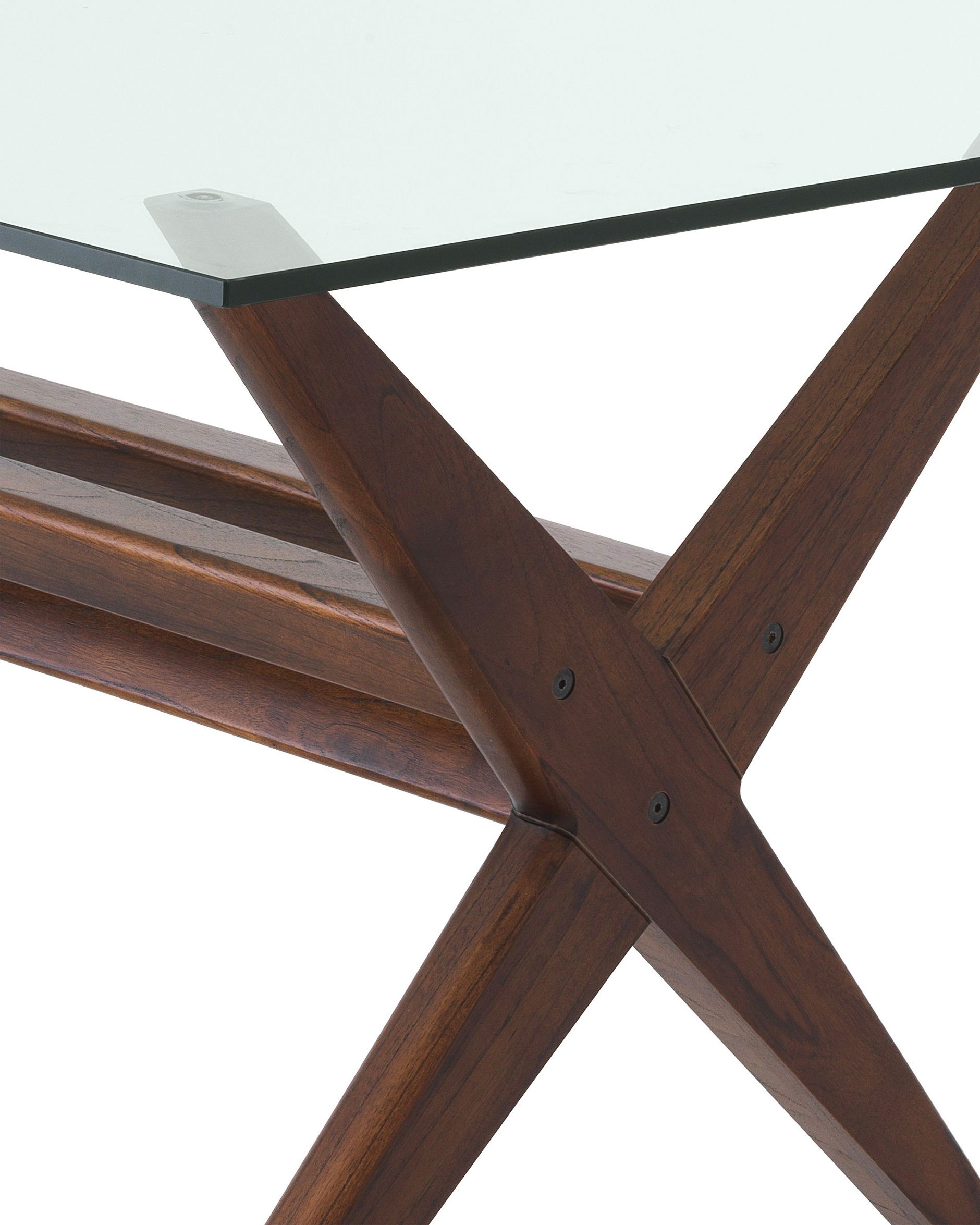 Maynor Dining Table Brown