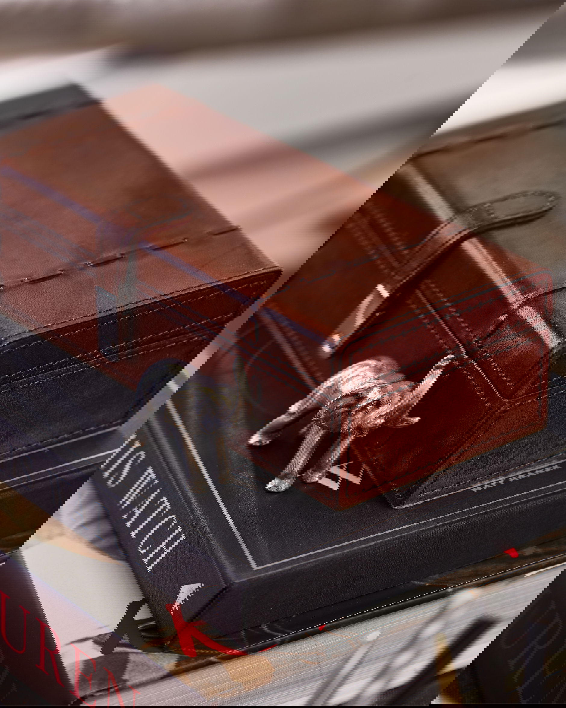 Kensington klockbox läder