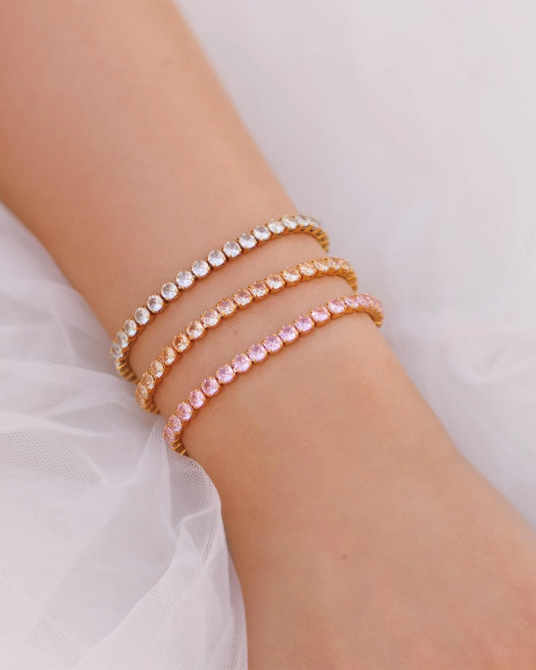 Zara bracelet golden shadow