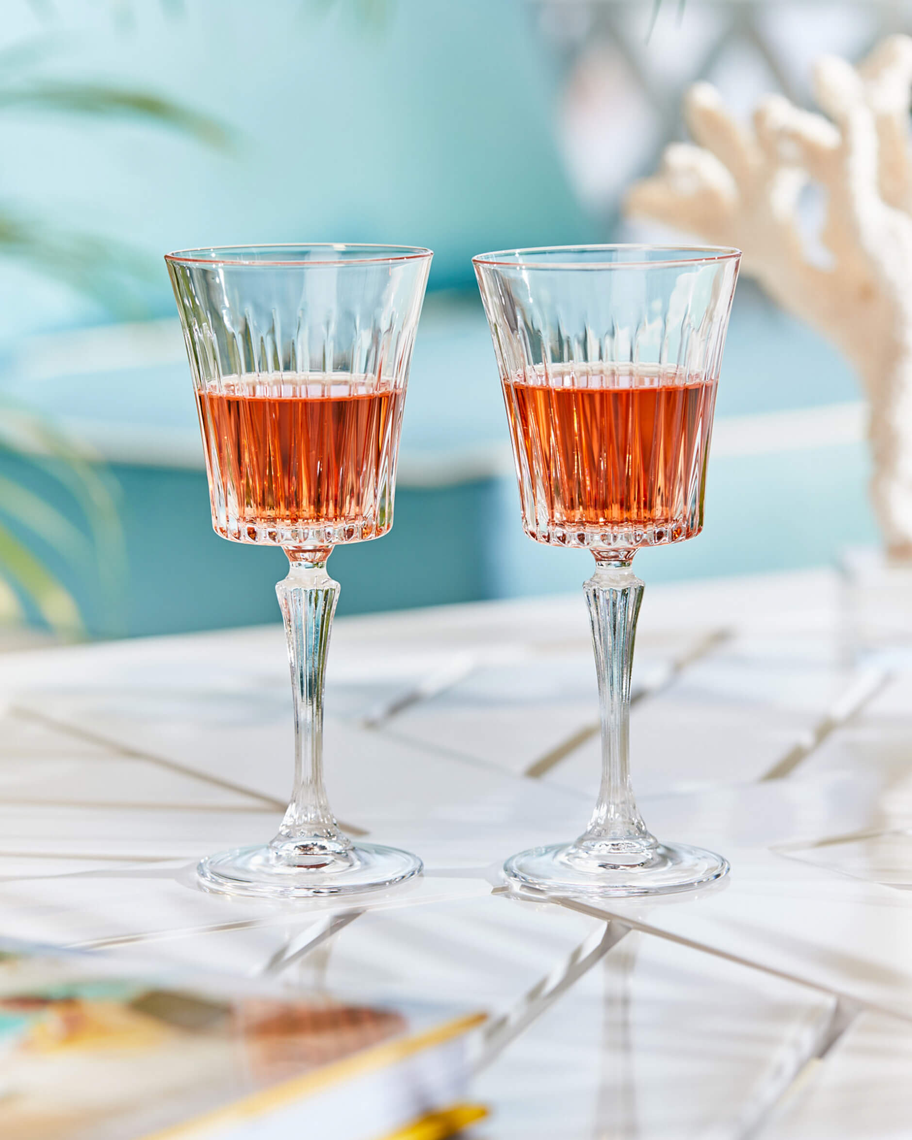 Manhattan Crystal Wine Glass