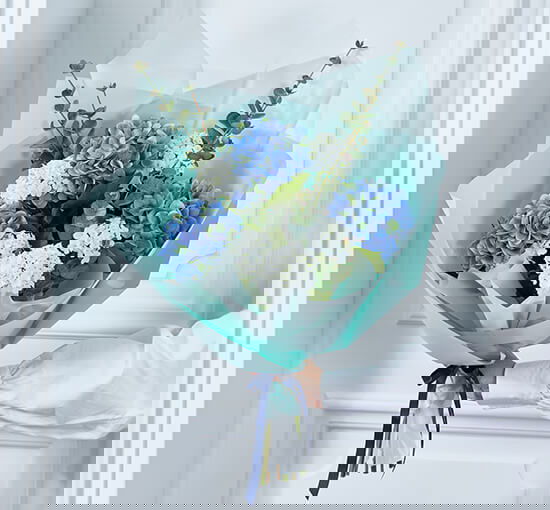 Bluegate Bouquet