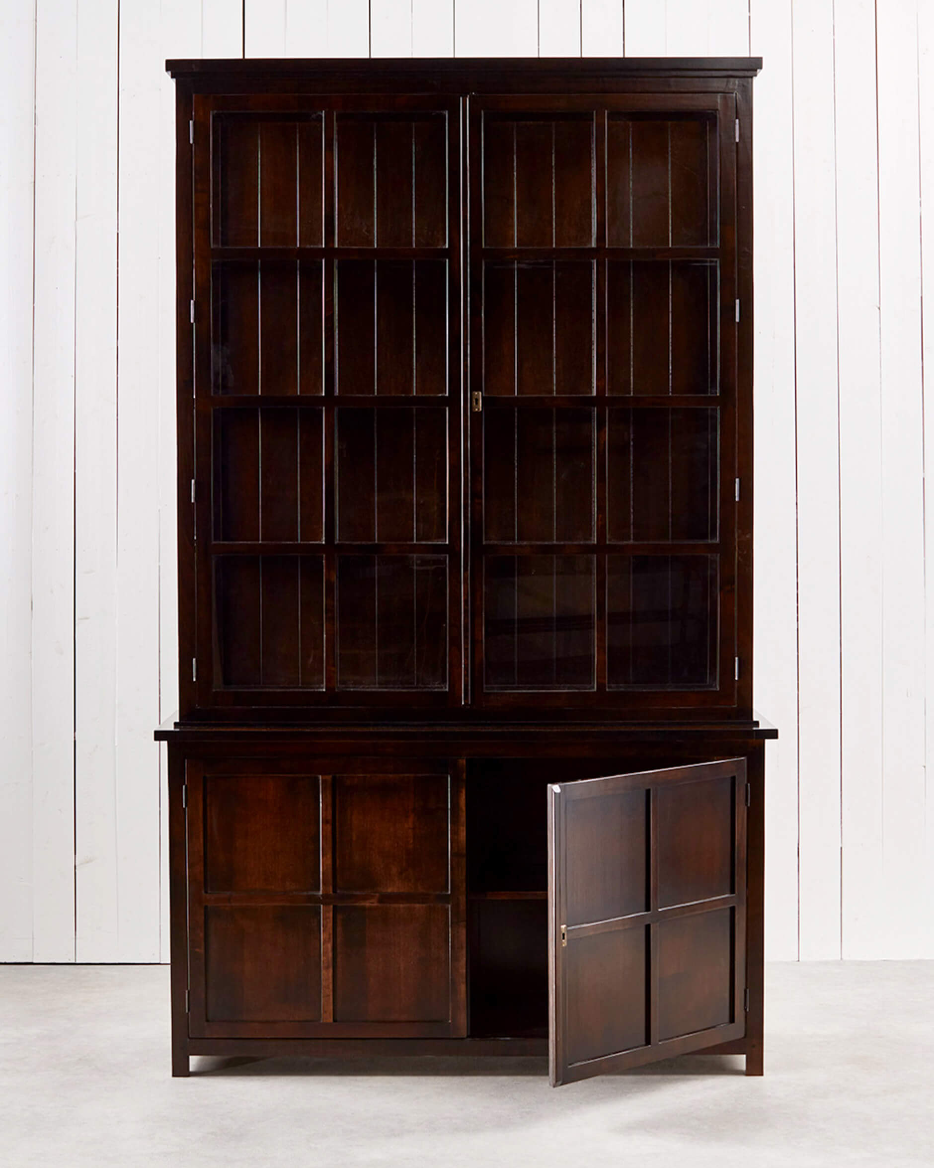 Rhode Island vitrinskåp heritage english