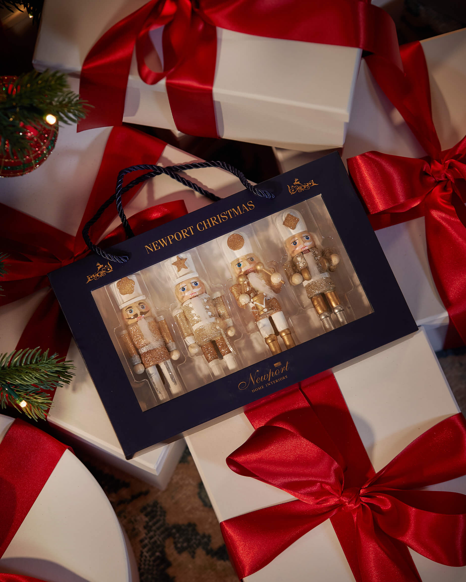 Julian nötknäppare placeringskortshållare 4-pack