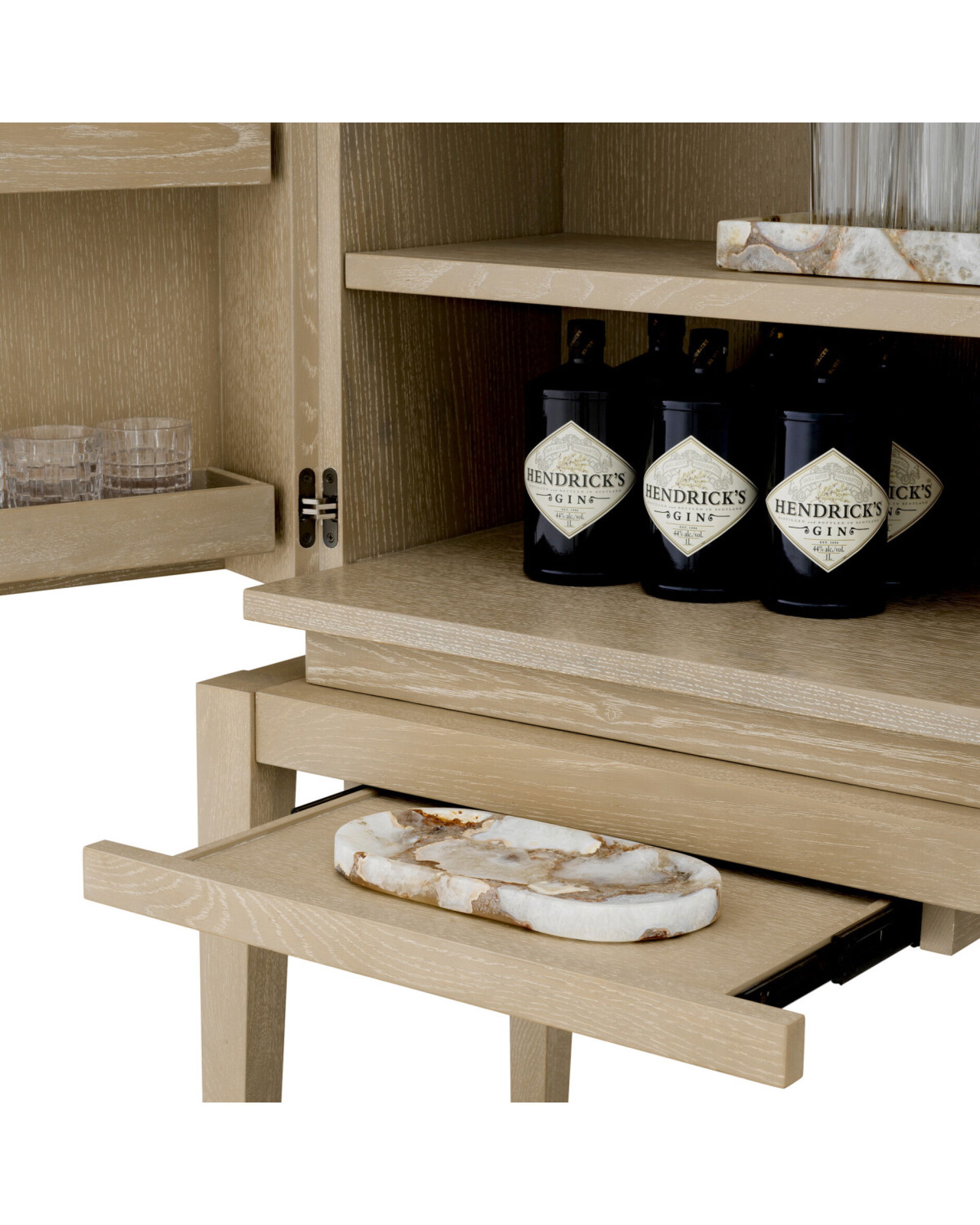 Borchard baarikaappi pesty tammiviilu