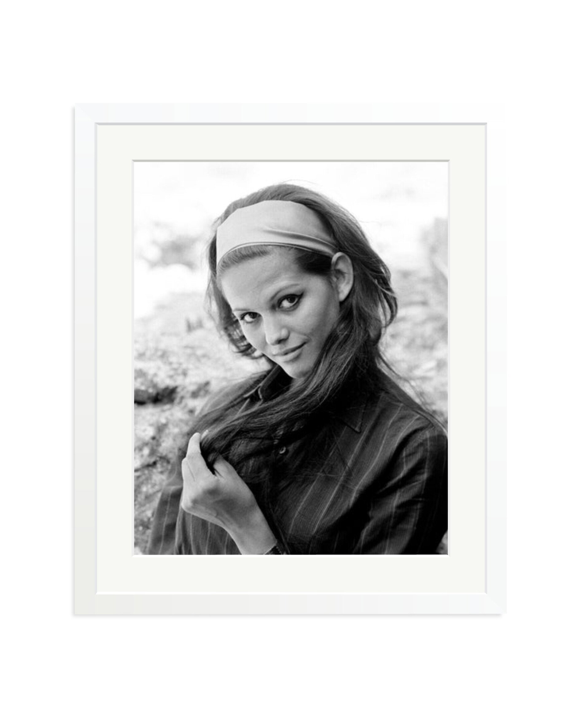Claudia Cardinale Portrait, 1950 White / Large