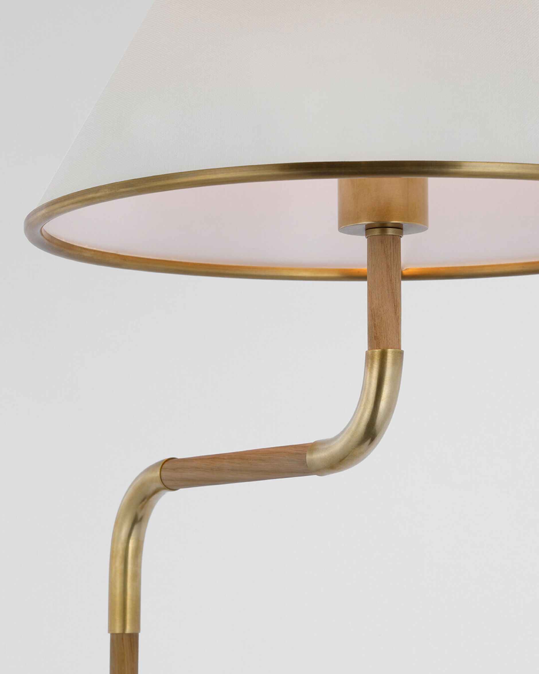 Rigby golvlampa mässing