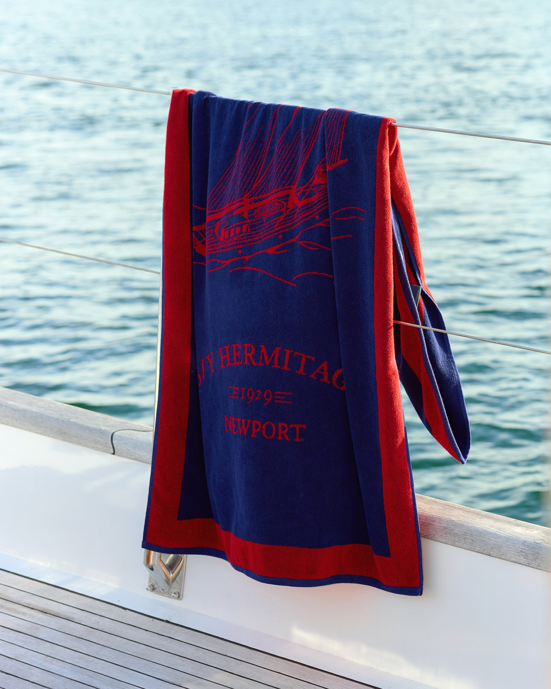 Hermitage strandhanddoek blauw/rood