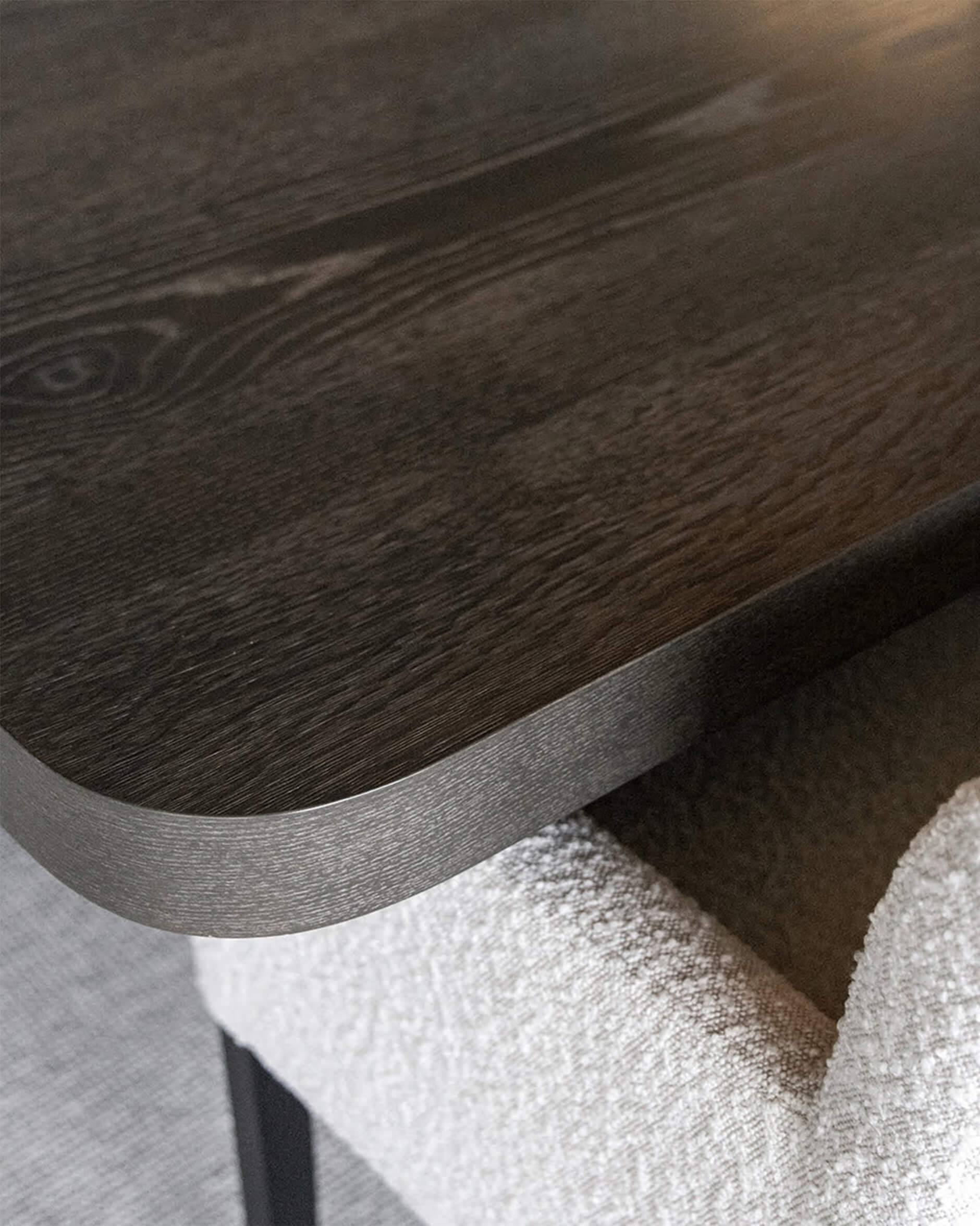 Cloud matbord mörkgrå