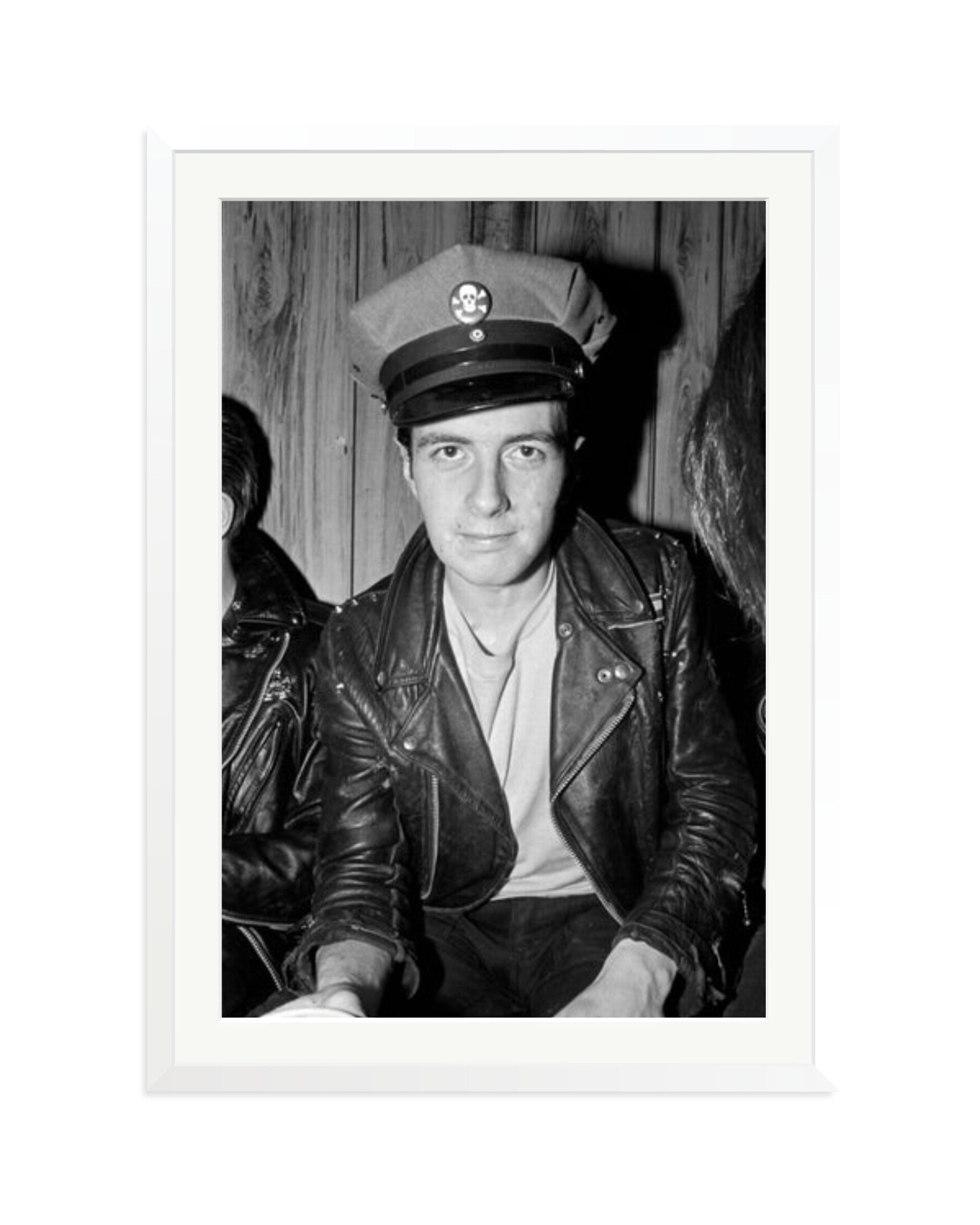 Joe Strummer of The Clash backstage 1979 White / XXL