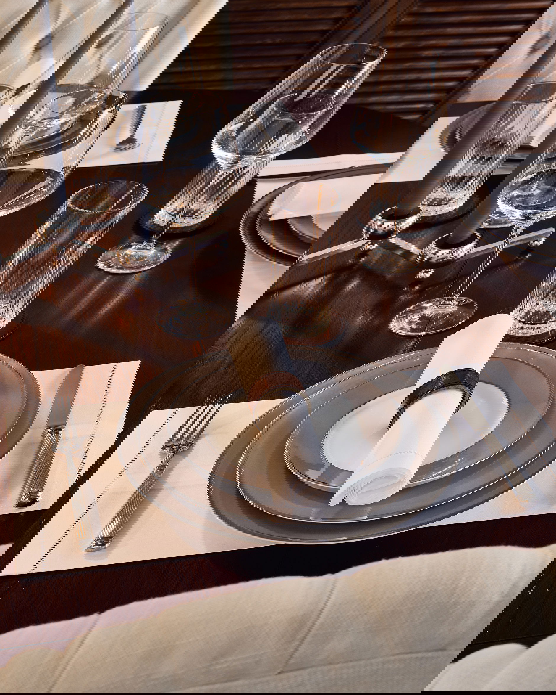 Fairmont Charger Plate Grey