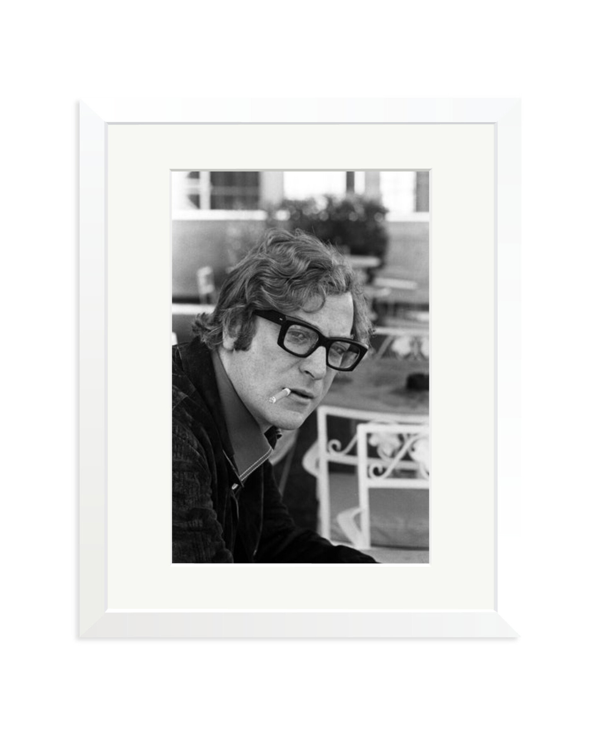 Michael Caine Smoking White / Medium
