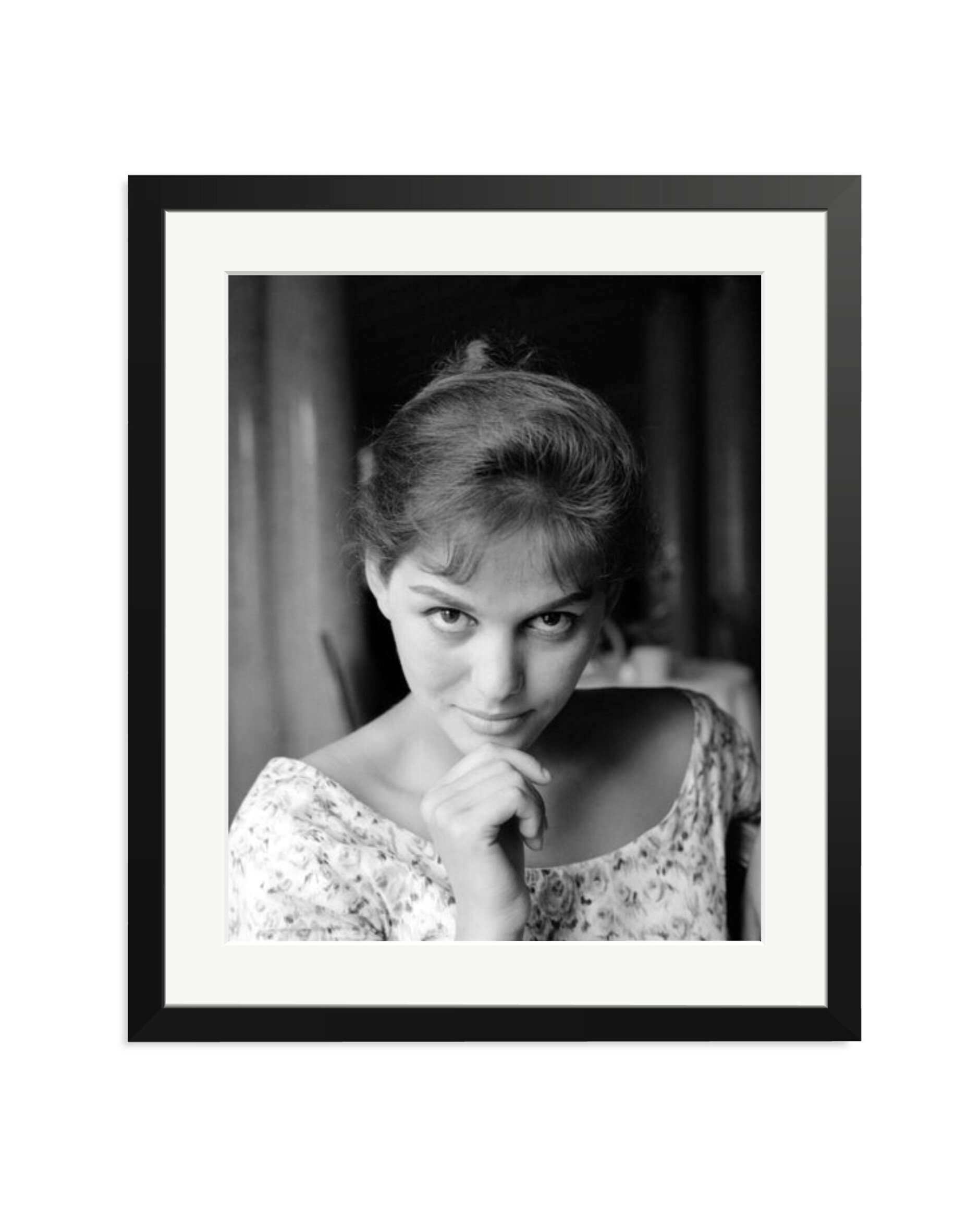 Claudia Cardinale in 1958 Black / Large