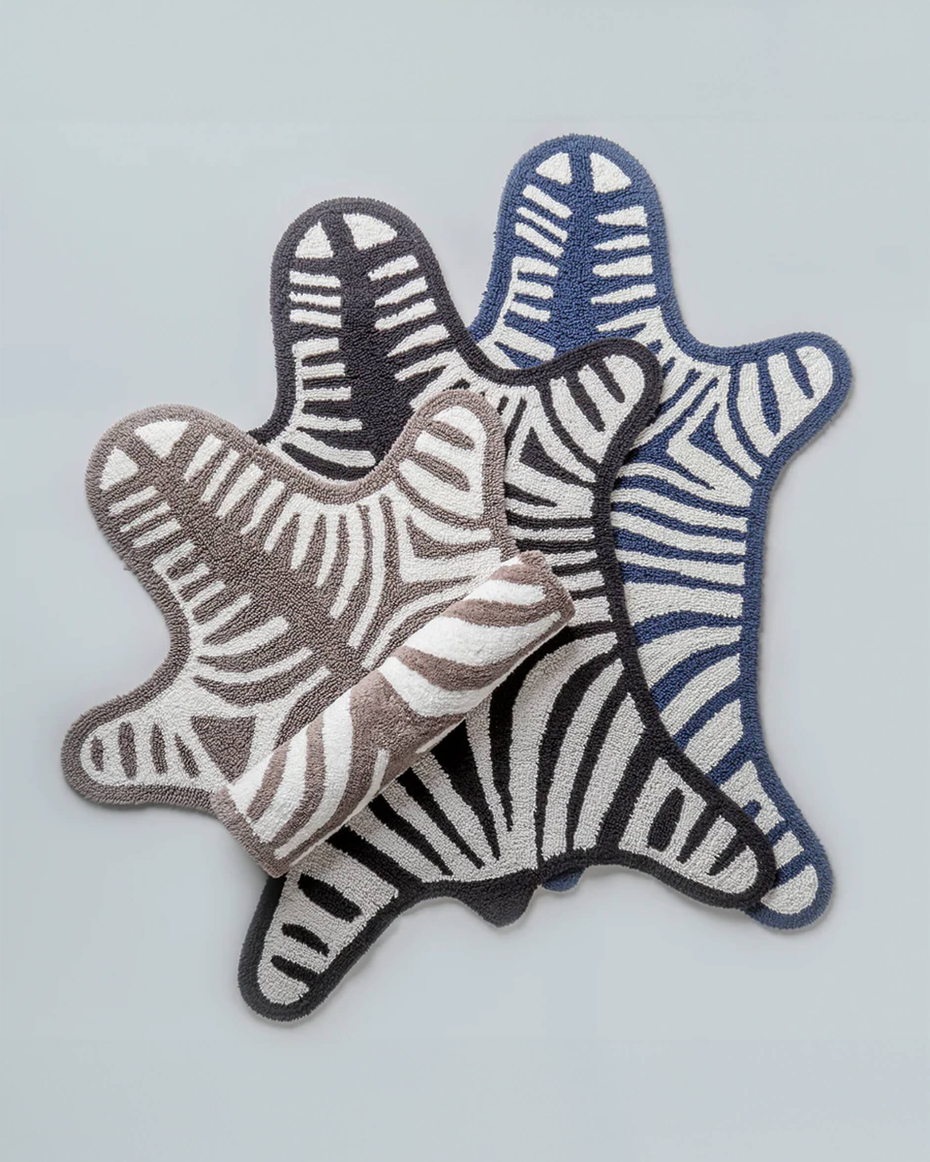 Zebra-kylpyhuonematto, musta/valkoinen