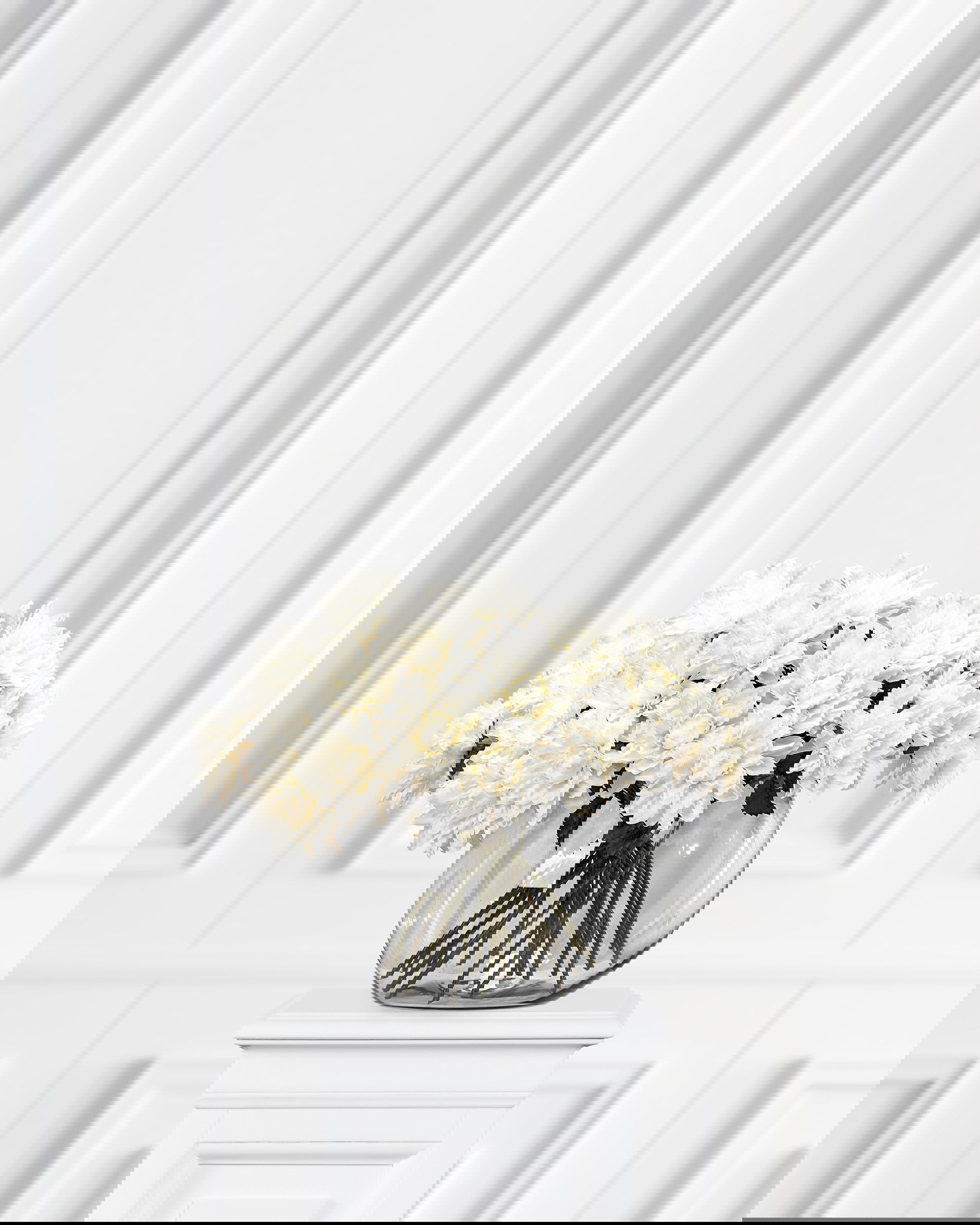 Dahlia snittblomma vit