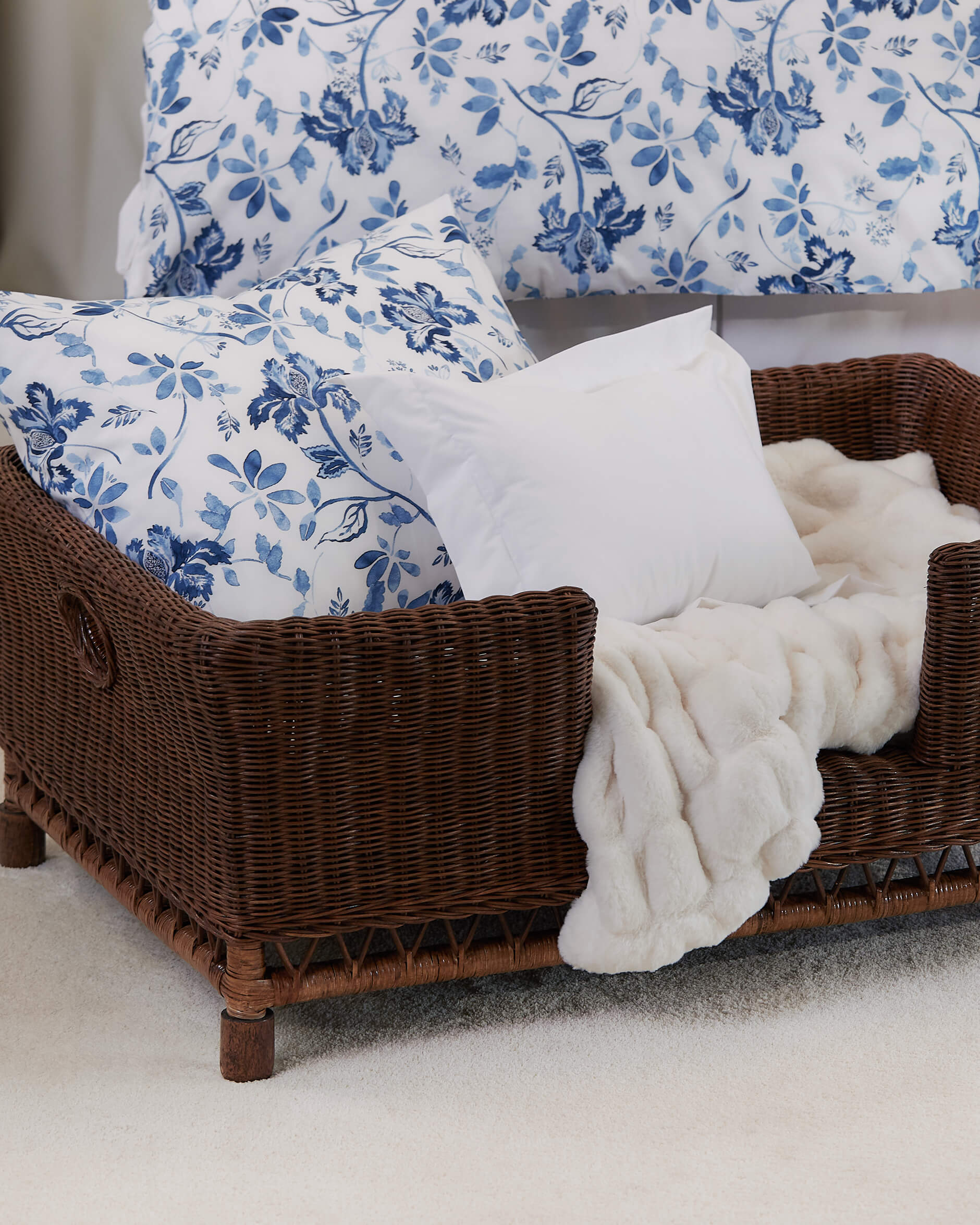 Cognac hundkorg rotting