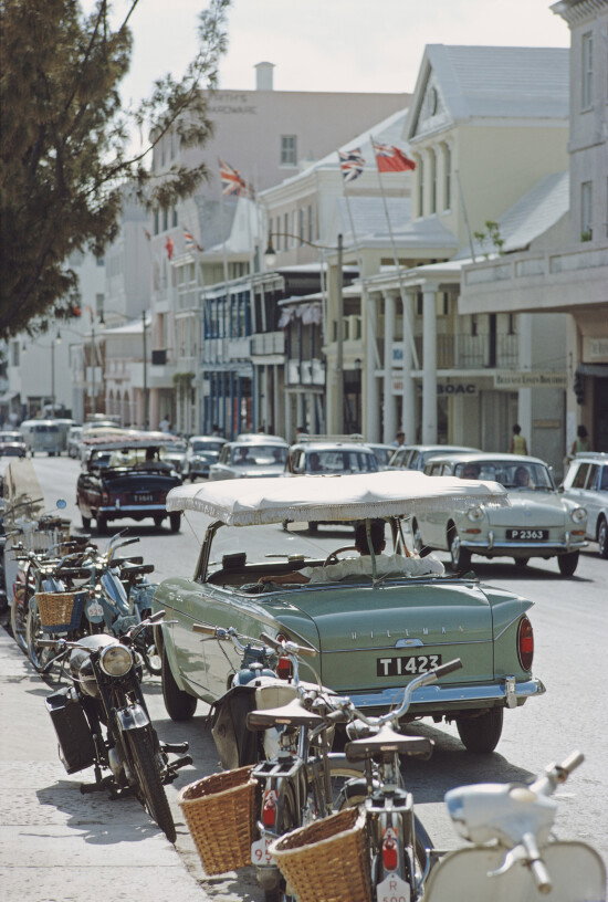 Bermuda Street Scene