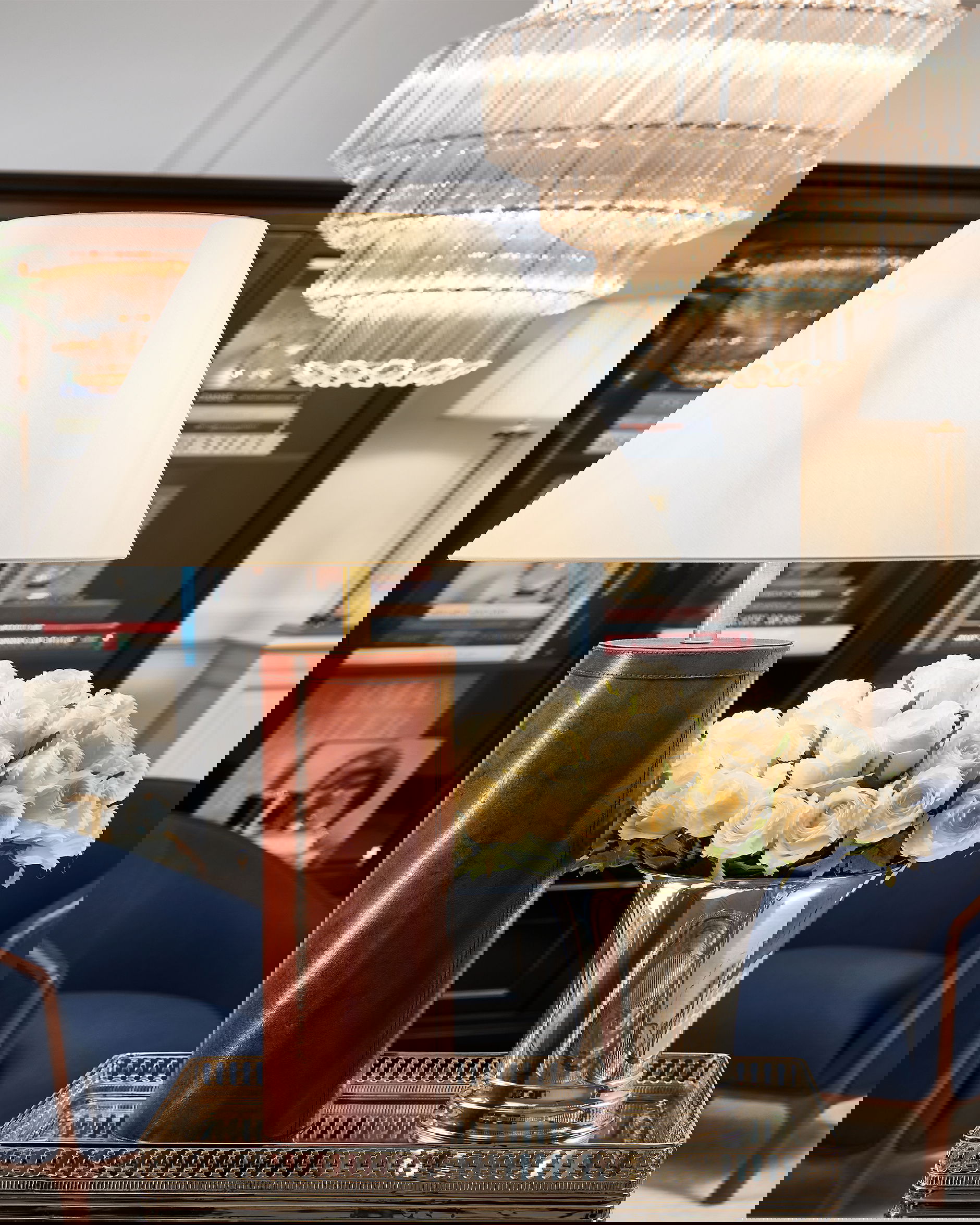 Kensington bordslampa läder rund