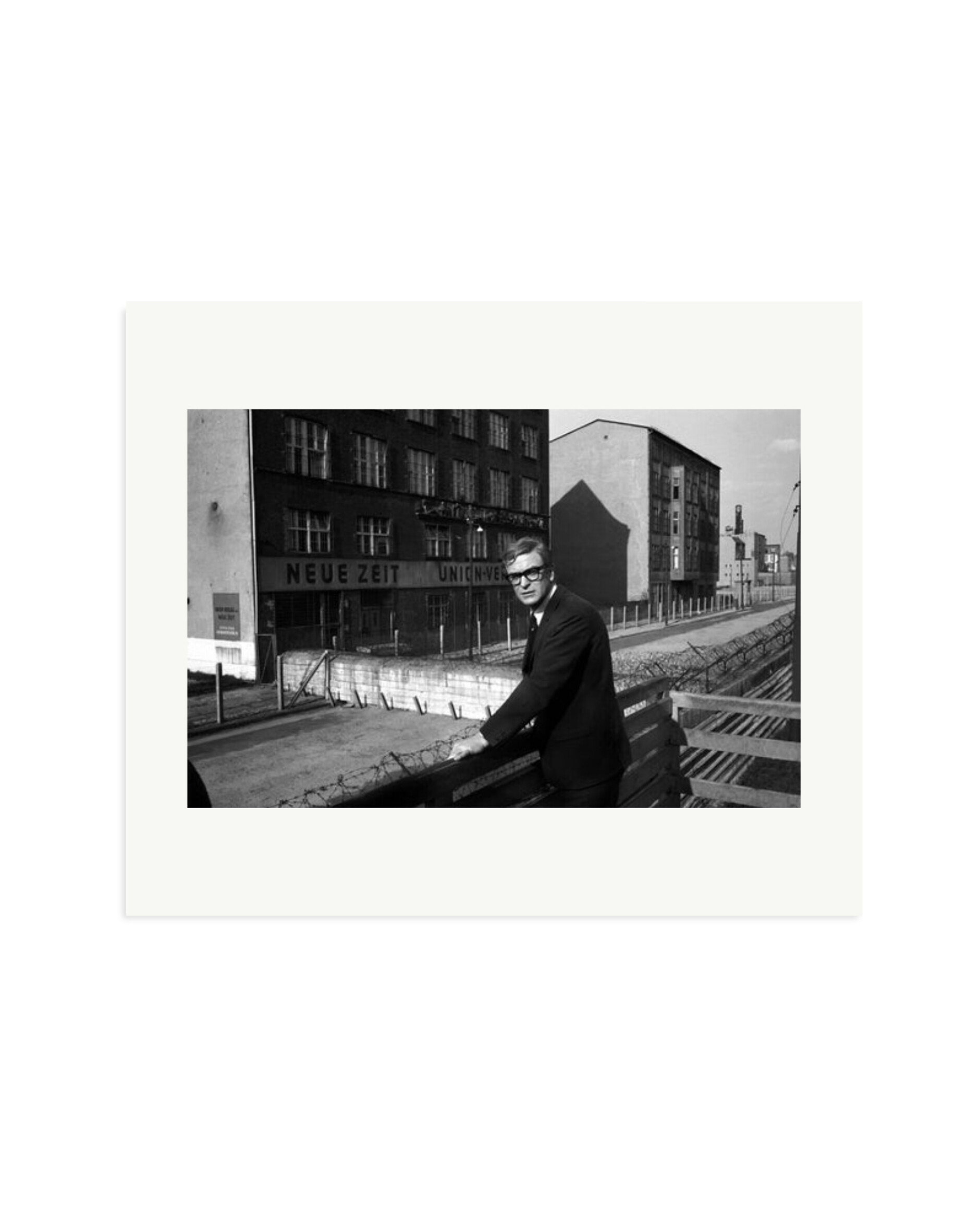 Berliner Caine Print Only / Large