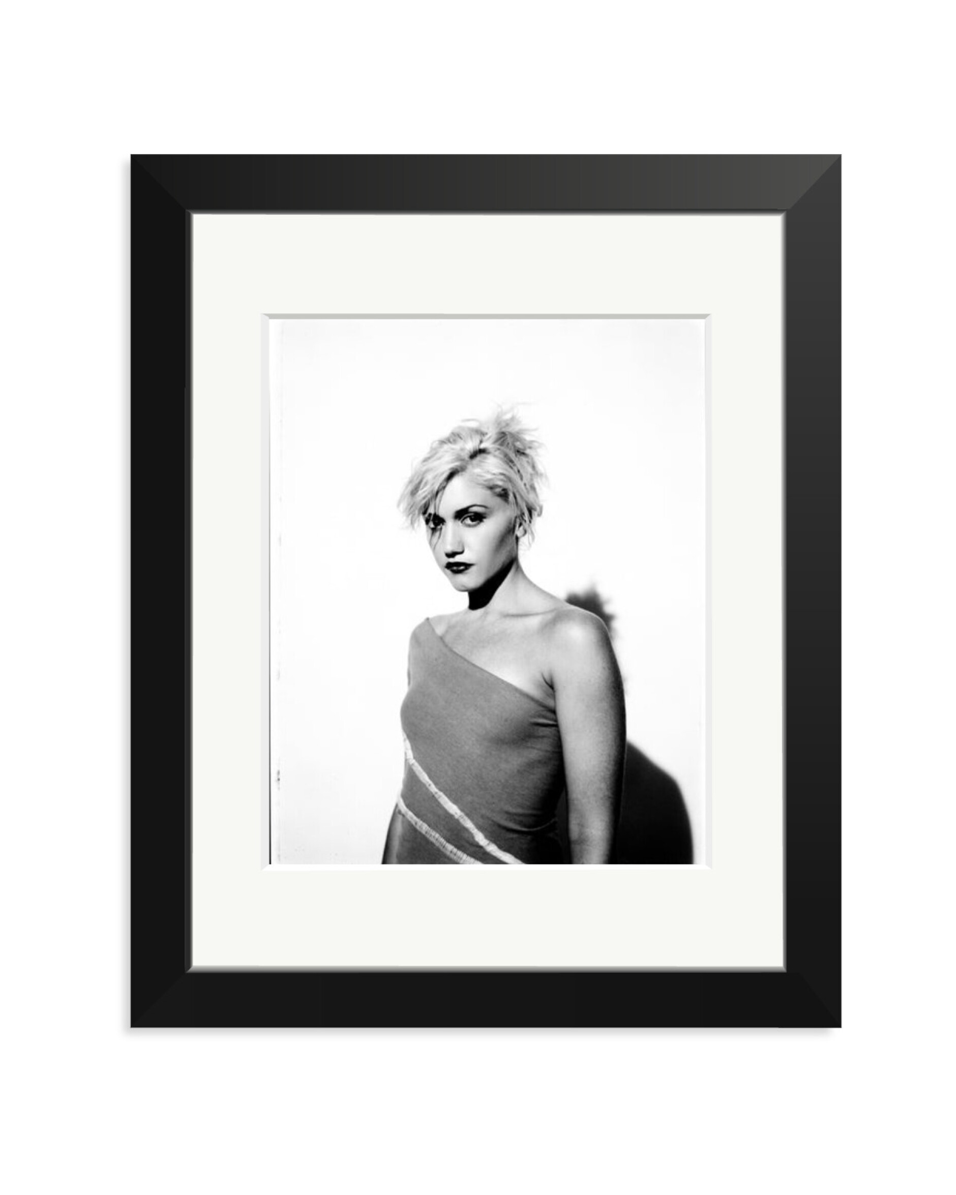 Gwen Stefani, 1999 Black / Small