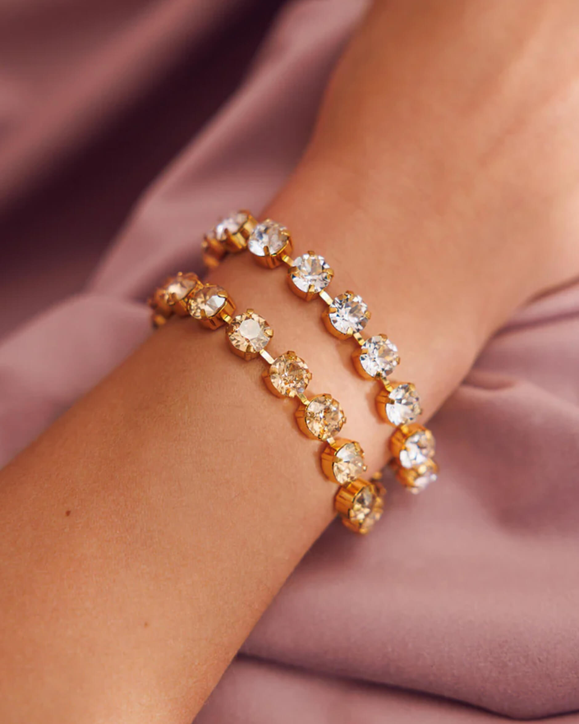 Cora ranneke crystal