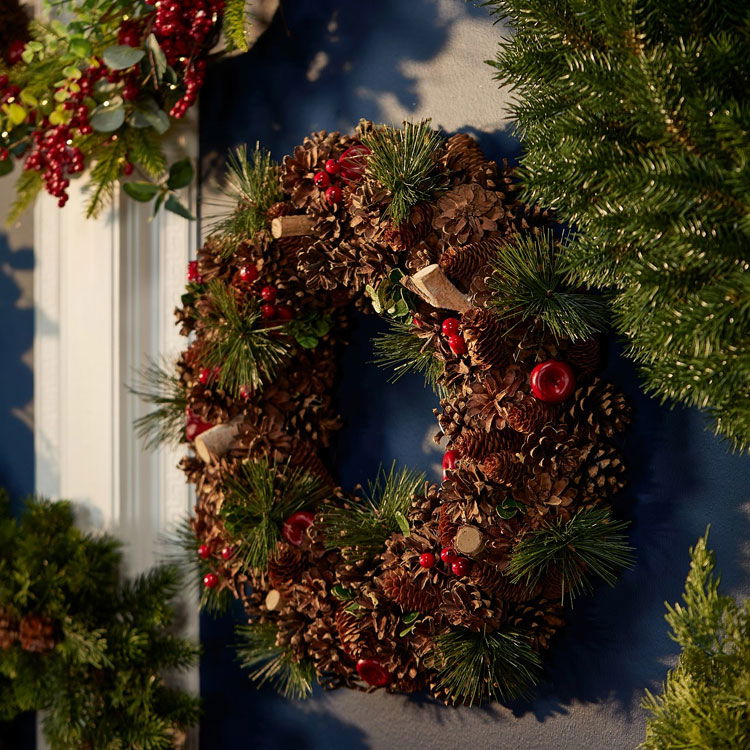 Wreaths and Garlands